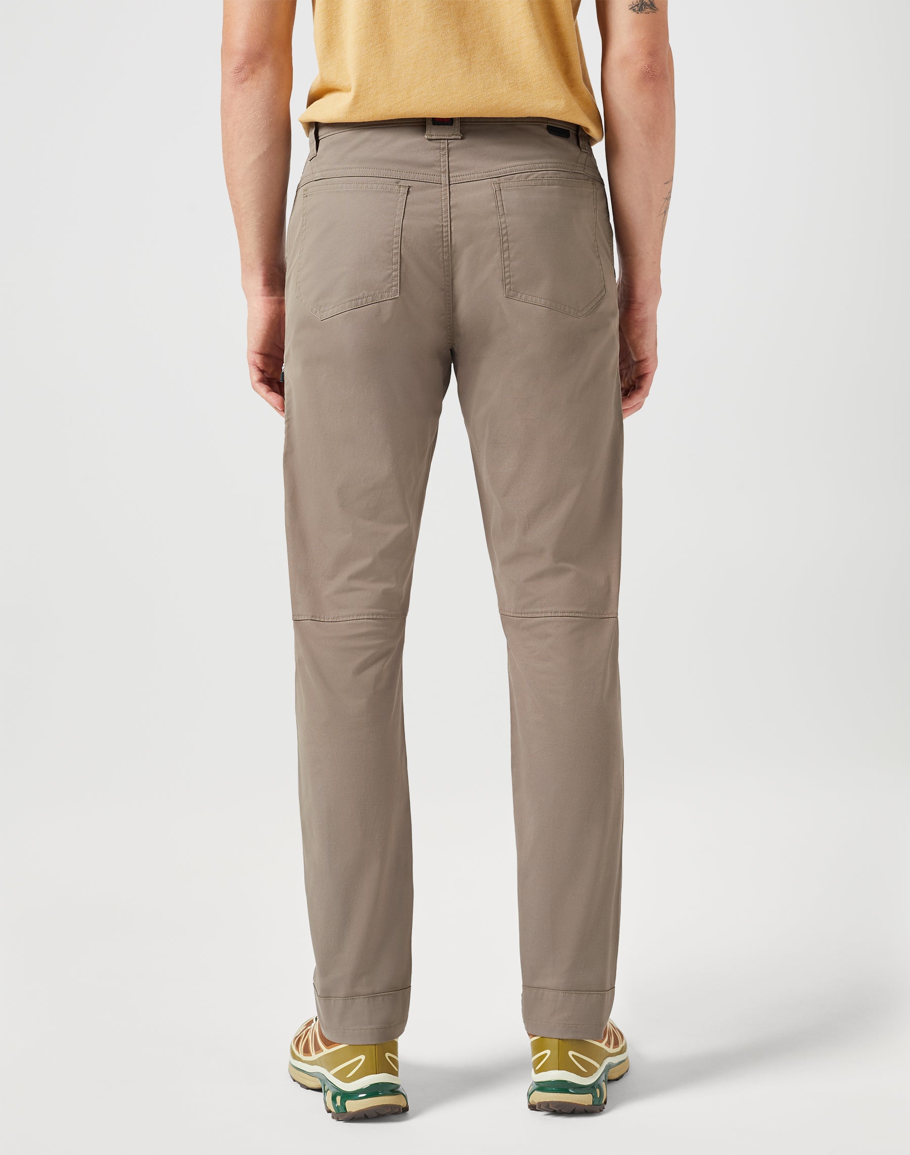 Sustainable Utility Pantalon en velours côtelé bungee Pantalon Wrangler