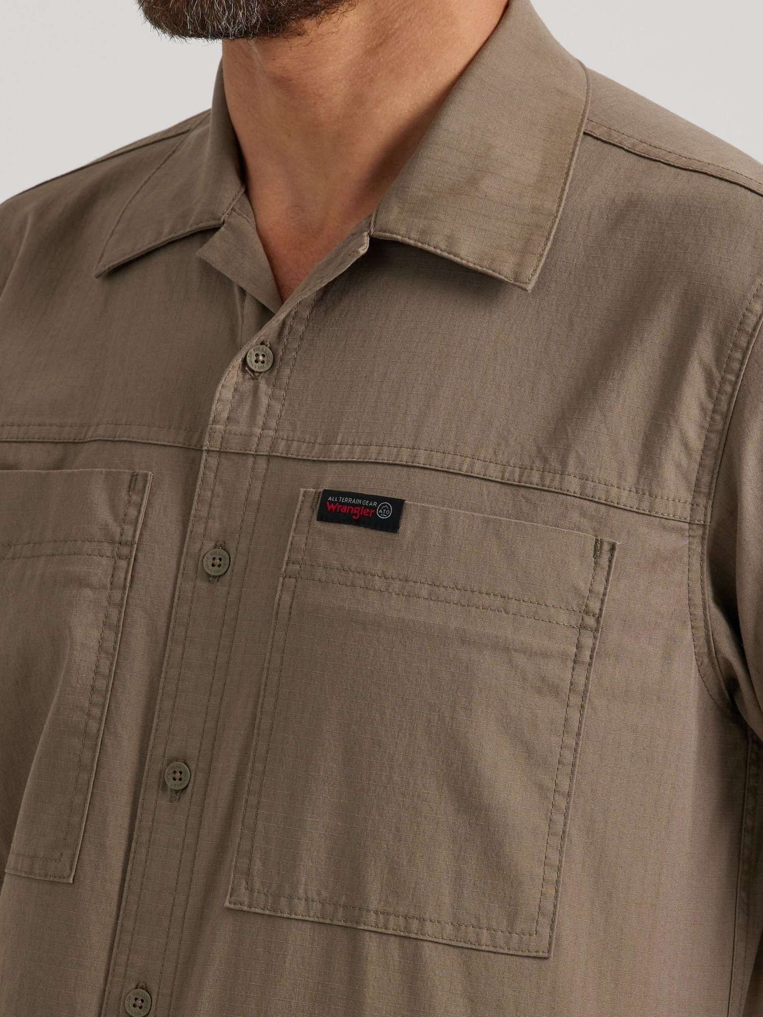 LS Rugged Utility Shirt in Bungee Cord Chemises Wrangler