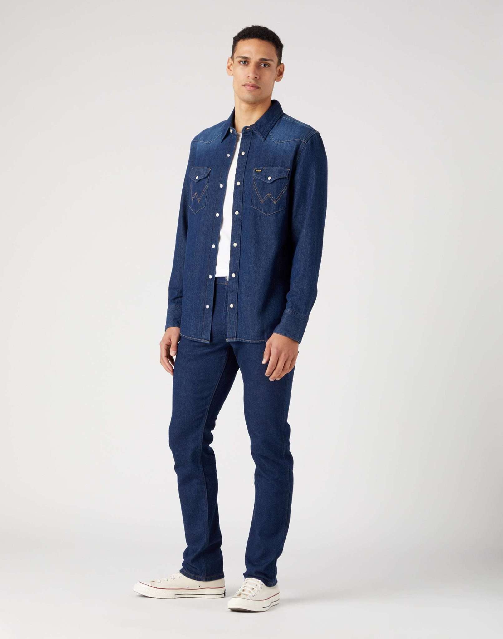 27MW Icon Shirt in Dark Stone Chemises Wrangler