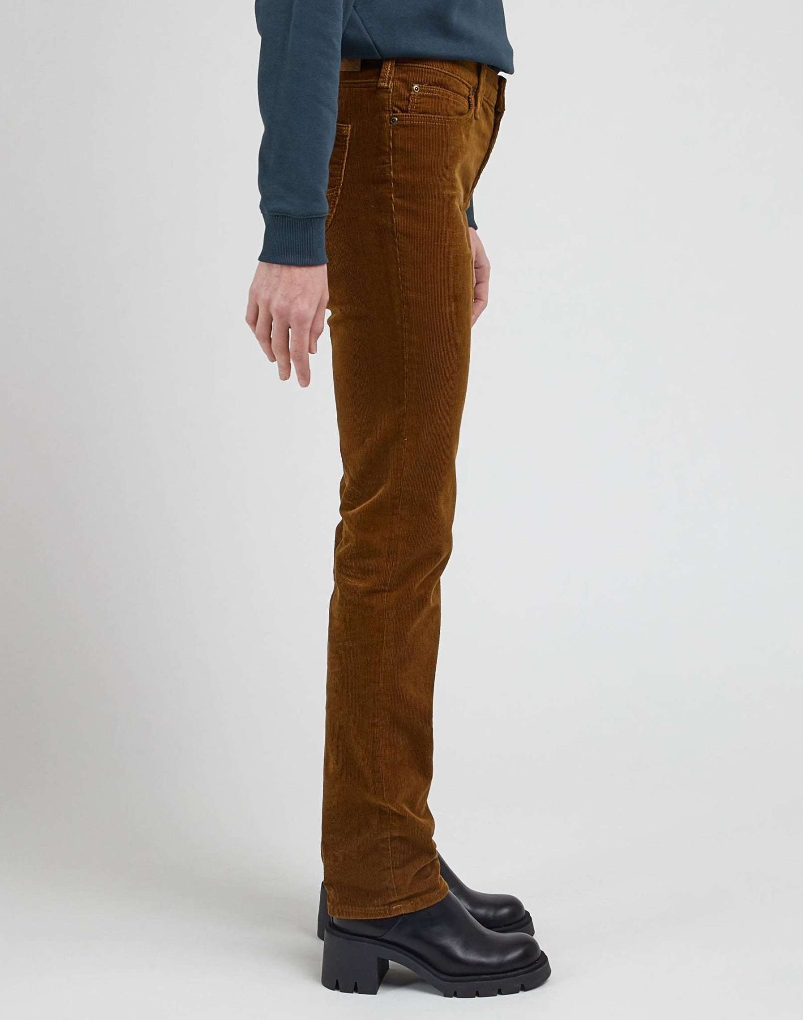 Marion Straight en pantalon tumbleweed Lee