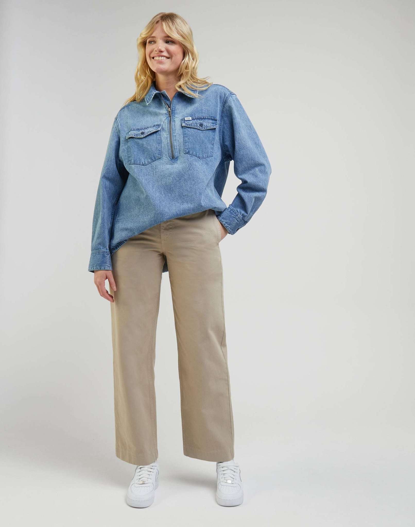 Chino droit en pantalon Salina Stone Lee