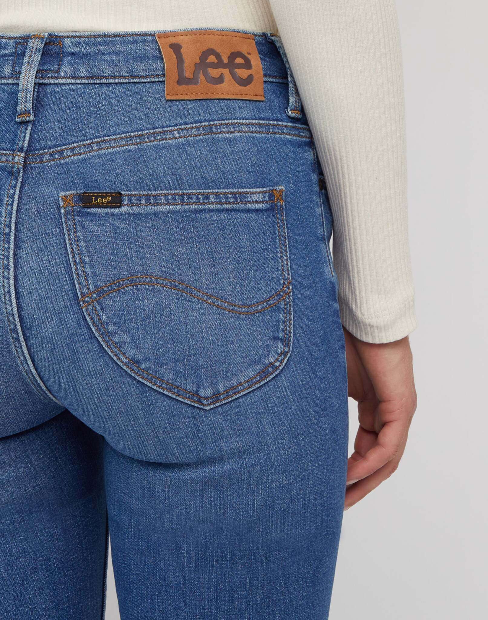 Jeans Scarlett High in The Shade Lee