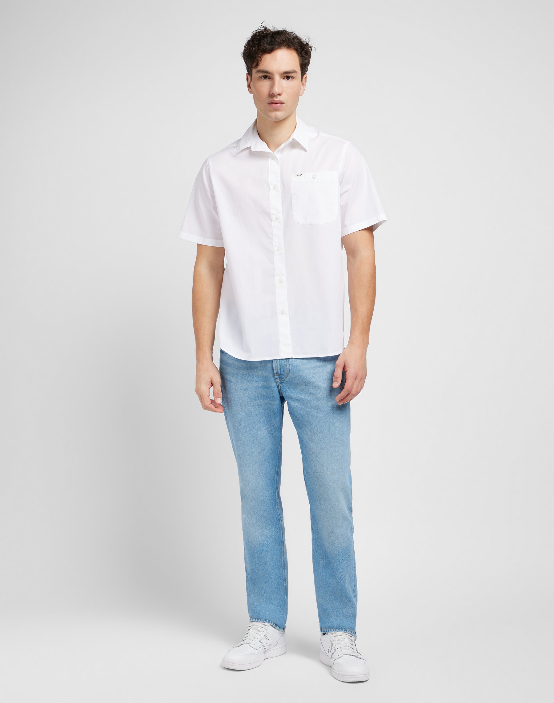 Patch Shirt in Bright White Chemises Lee
