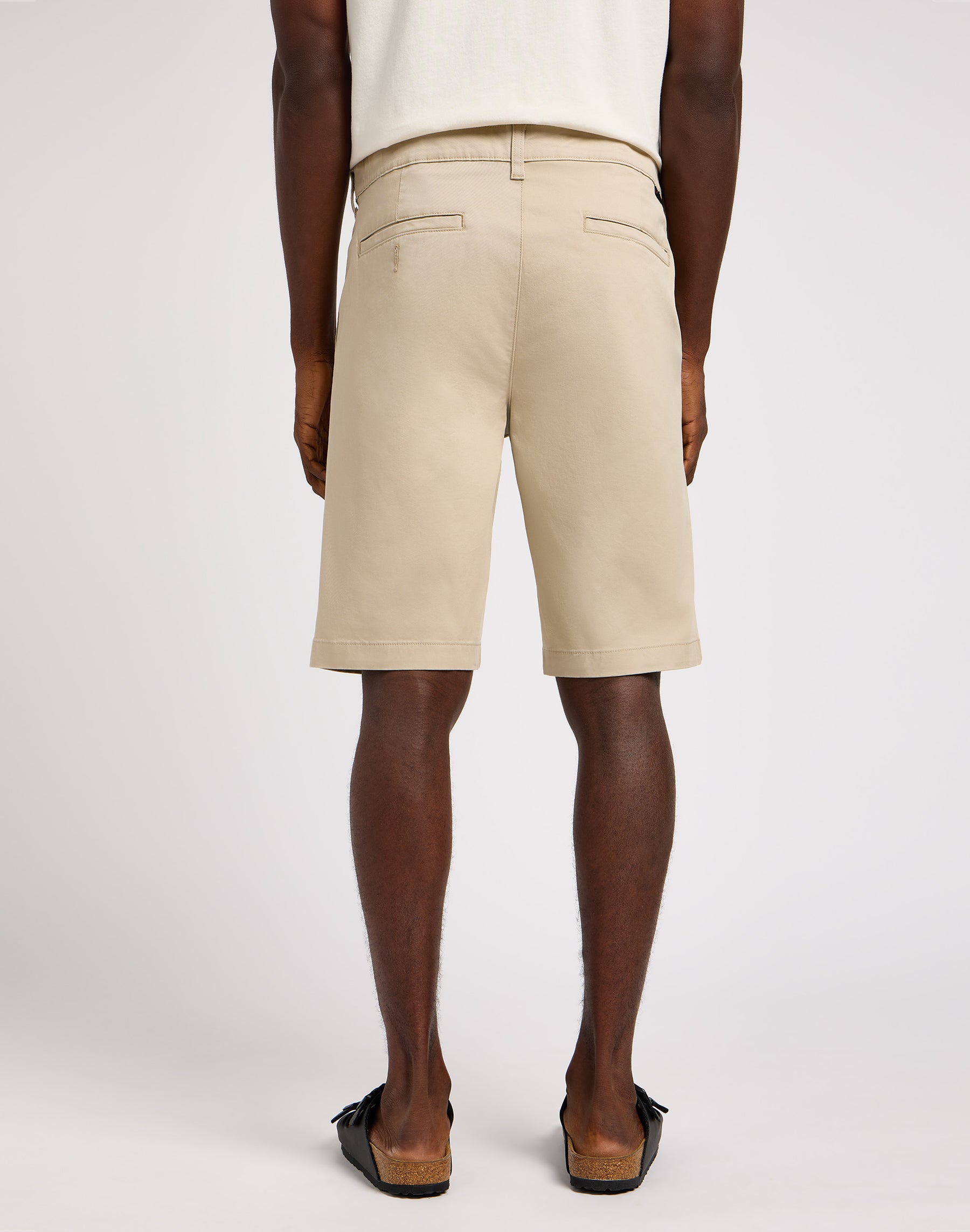 Regular Chino Short in Stone Chinoshorts Lee