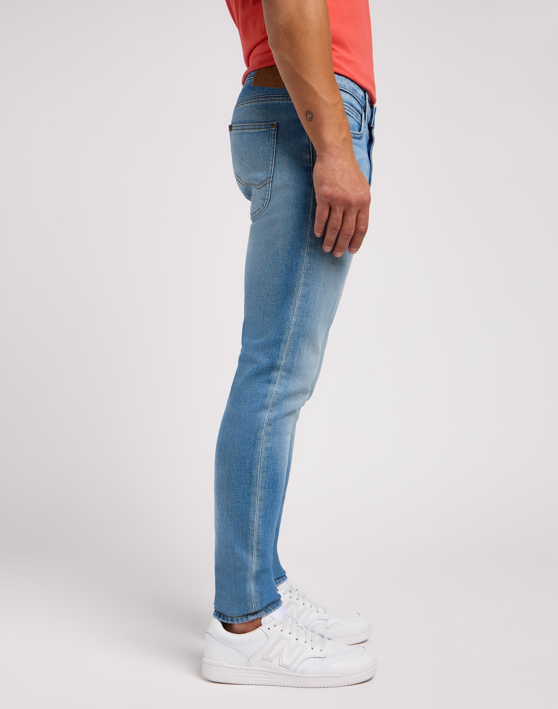 Malone en jeans bleu froid Lee