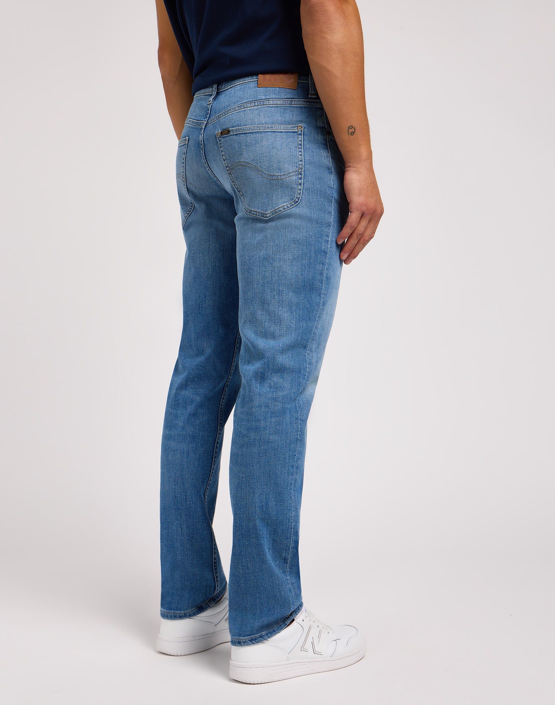 Brooklyn Straight in Williamsburg Jeans Lee