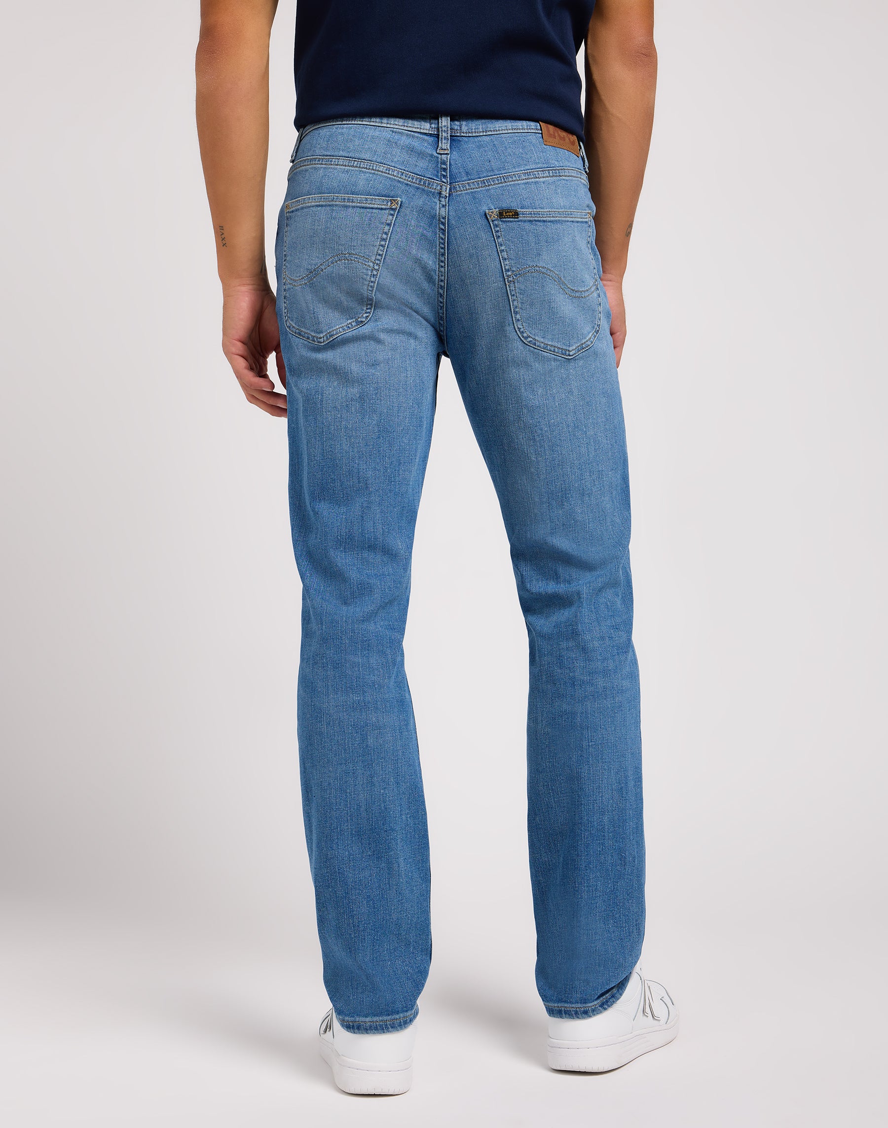 Brooklyn Straight in Williamsburg Jeans Lee