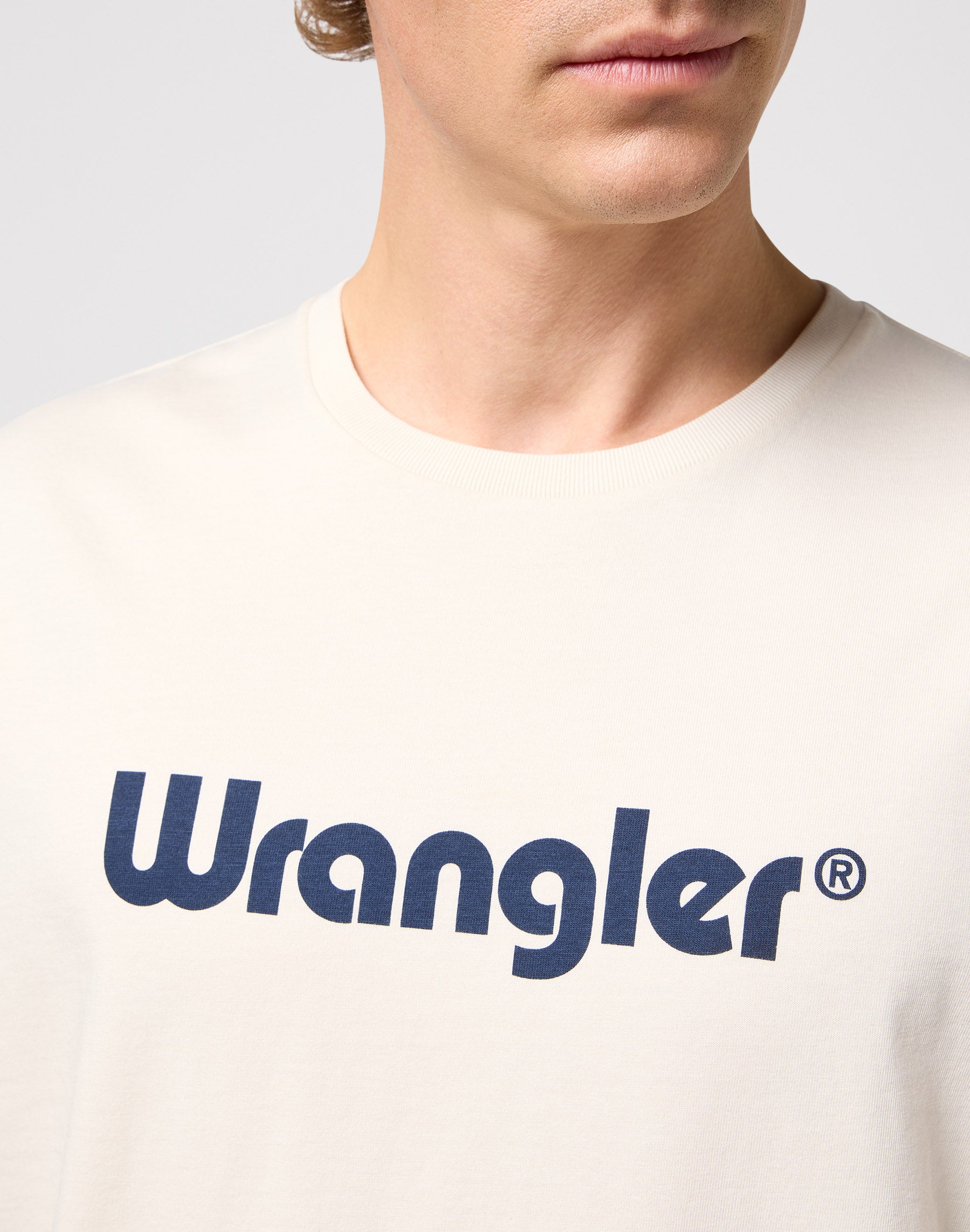 Logo Tee in White T-shirts Wrangler