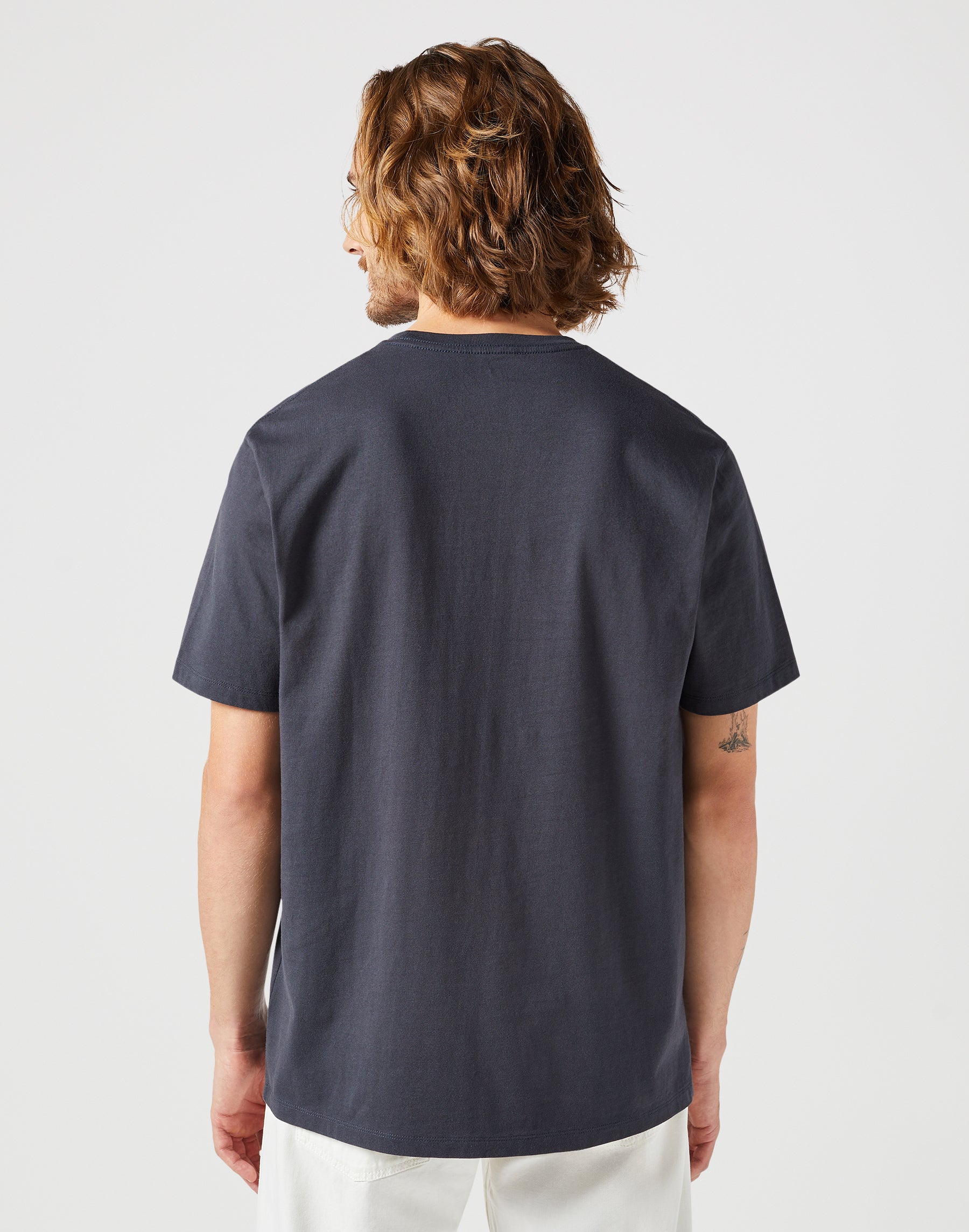 Logo Tee in Black T-shirts Wrangler