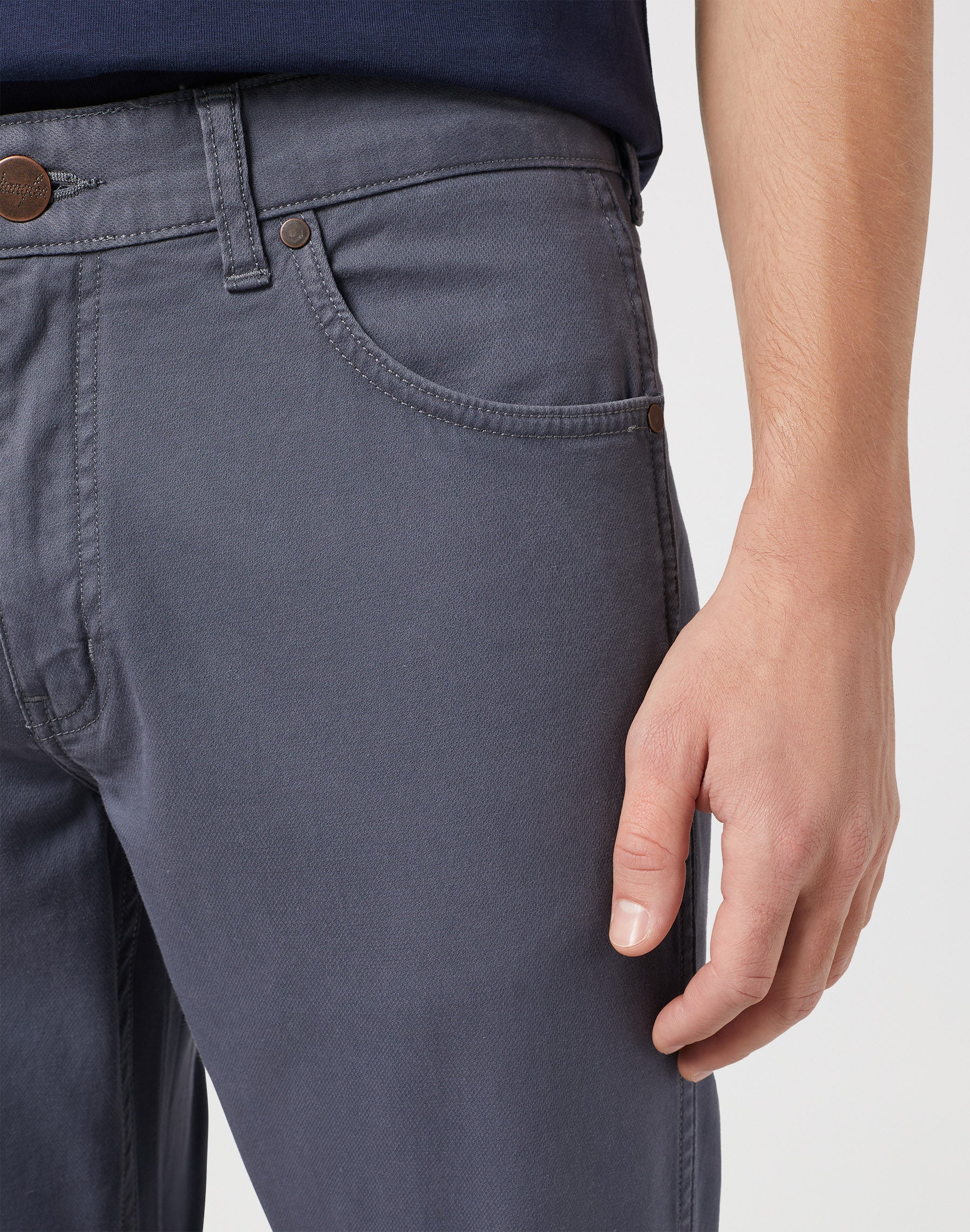 Greensboro Low Stretch in Turbulence Pantalon Wrangler