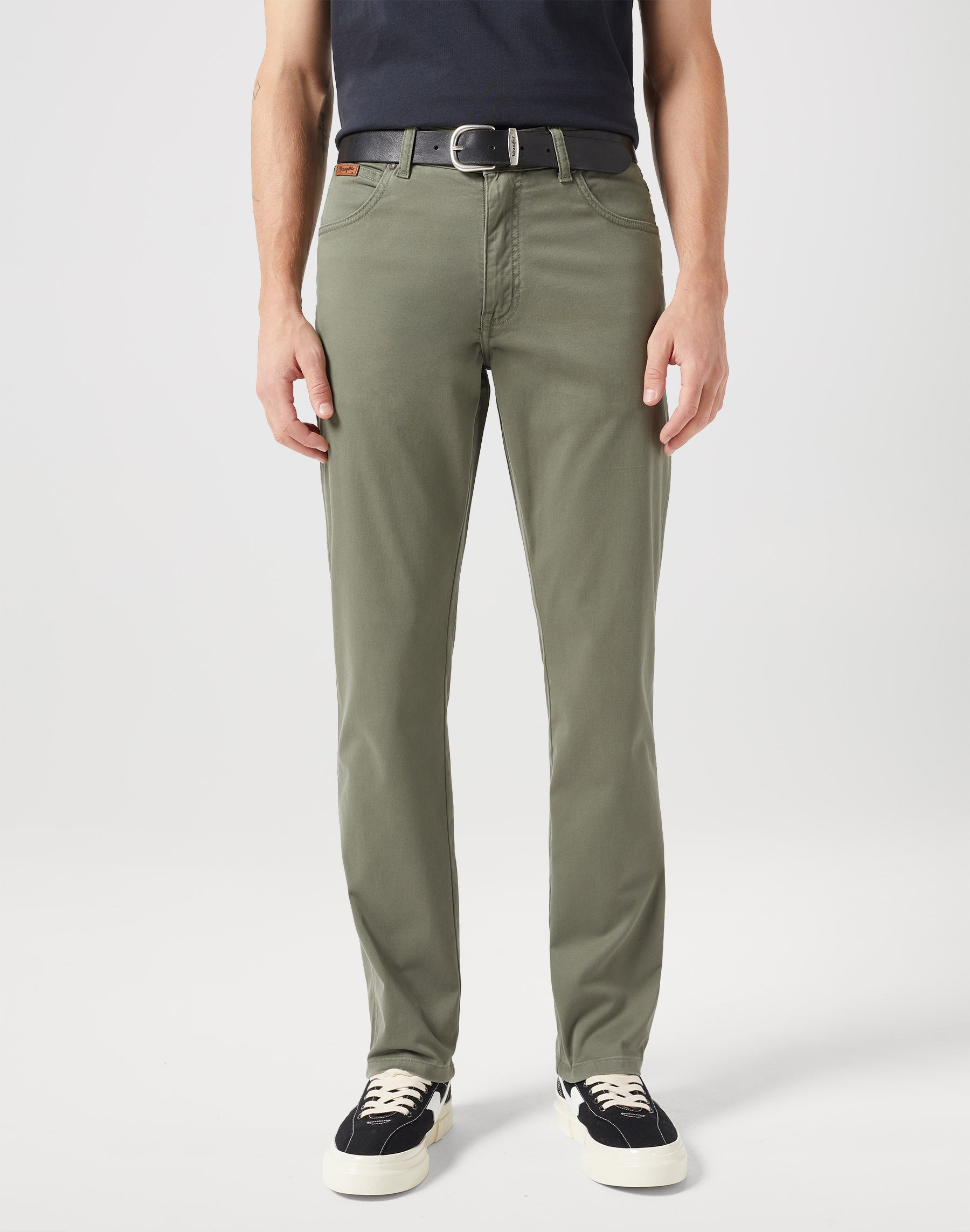 Texas Slim Low Stretch in Dusty Olive Pantalon Wrangler