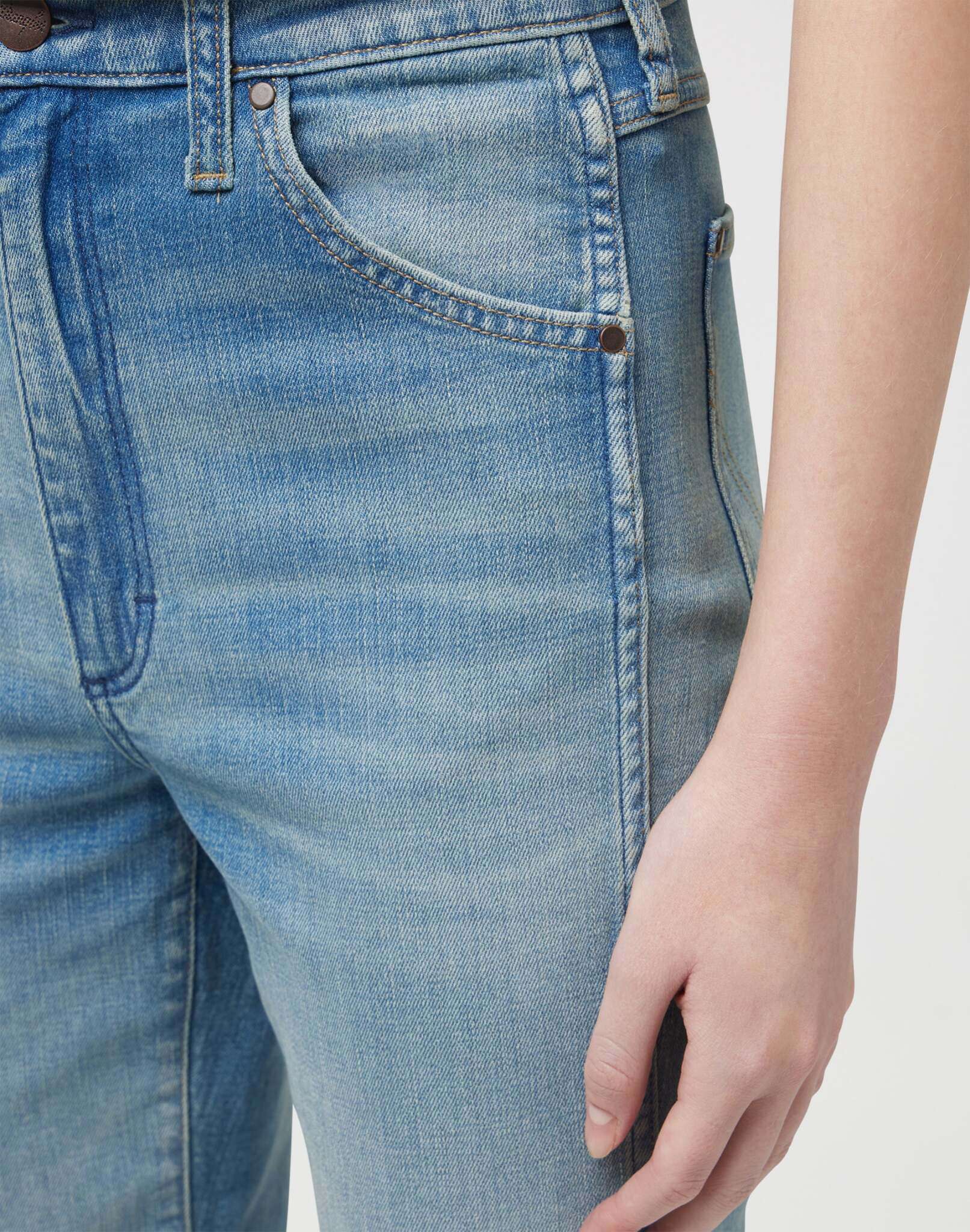 Walker en jeans Wrangler Filthy Blues