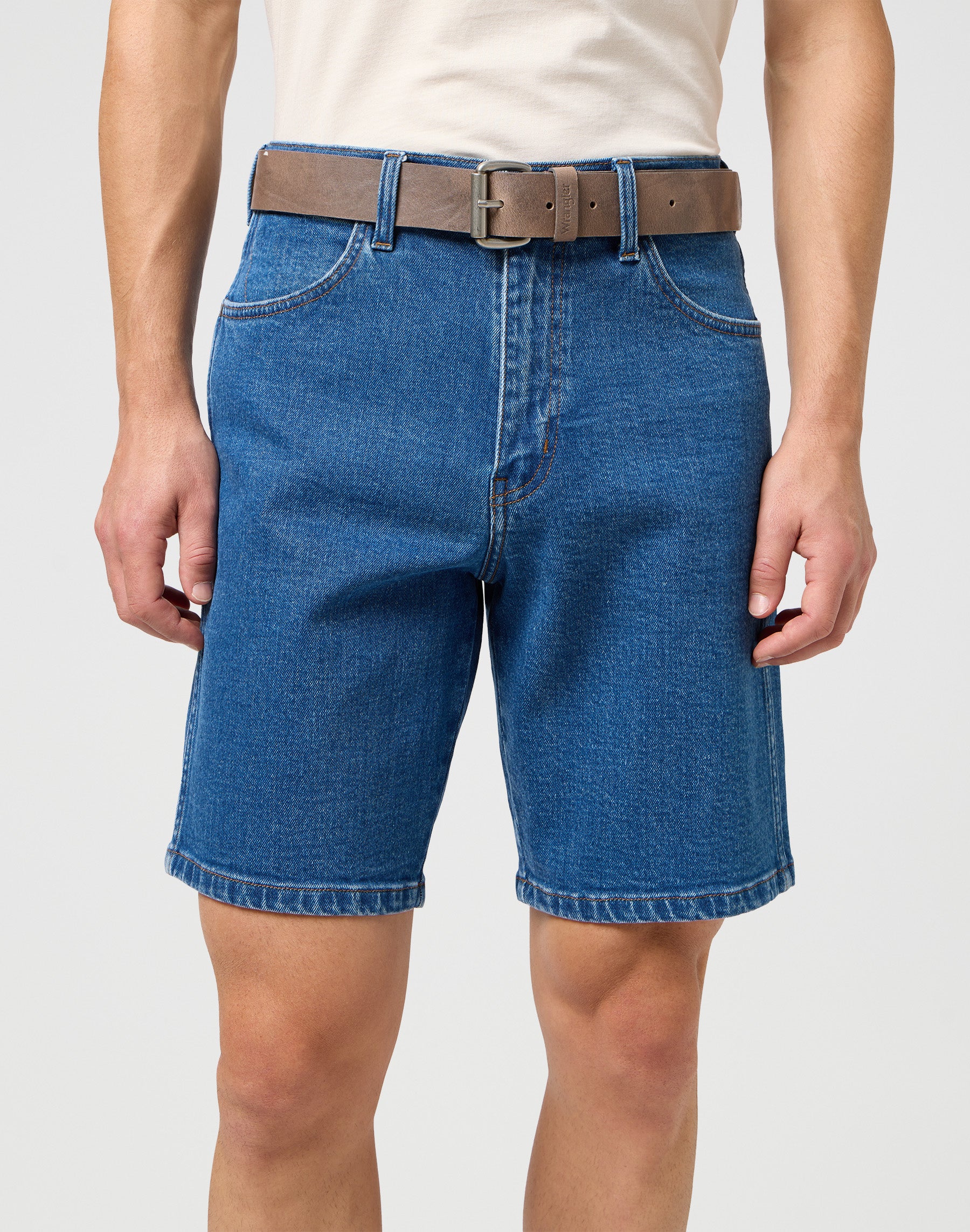 Roller Buckle Belt in Plaza Taupe Ceinture Wrangler