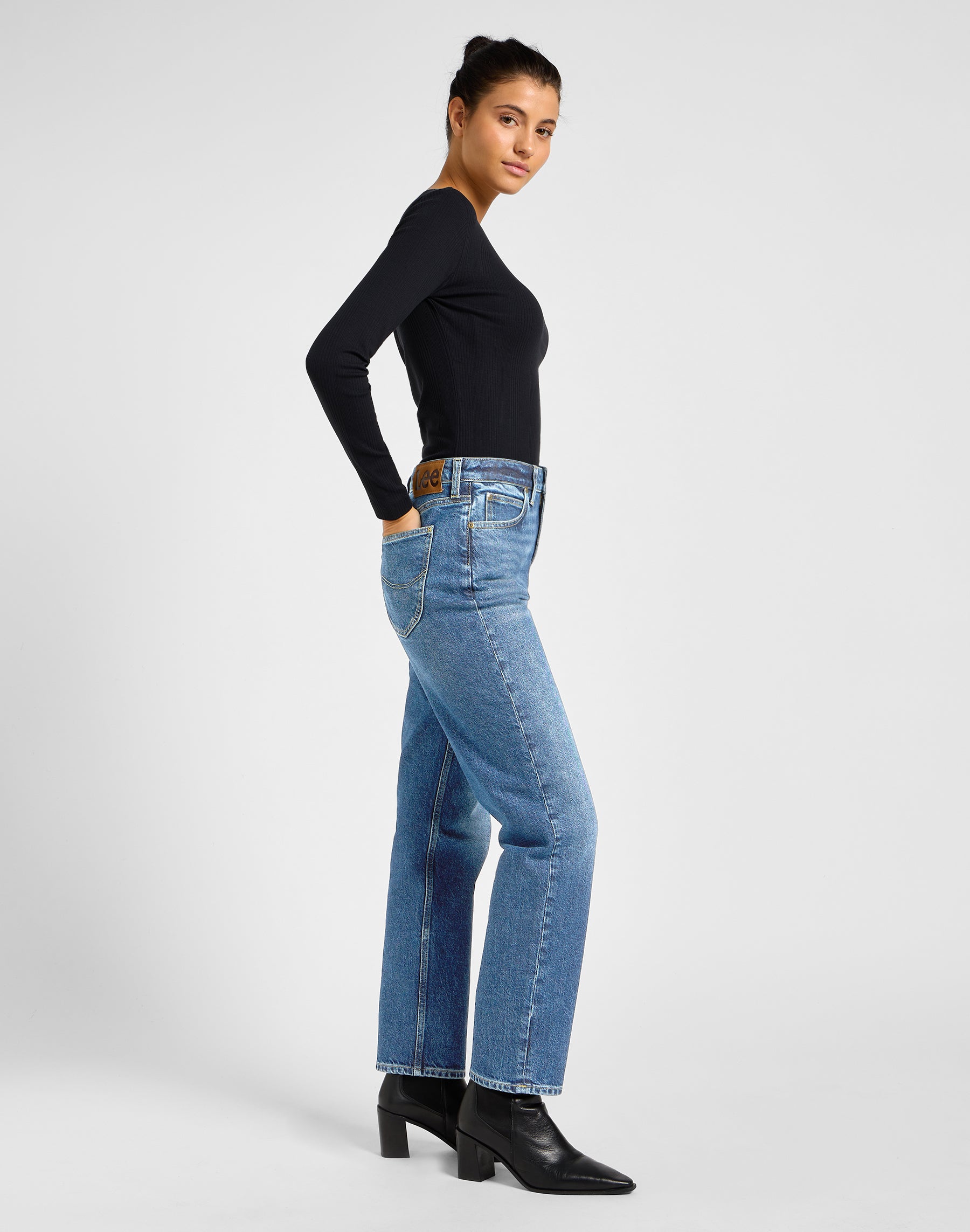 Carol en jean denim classique Lee