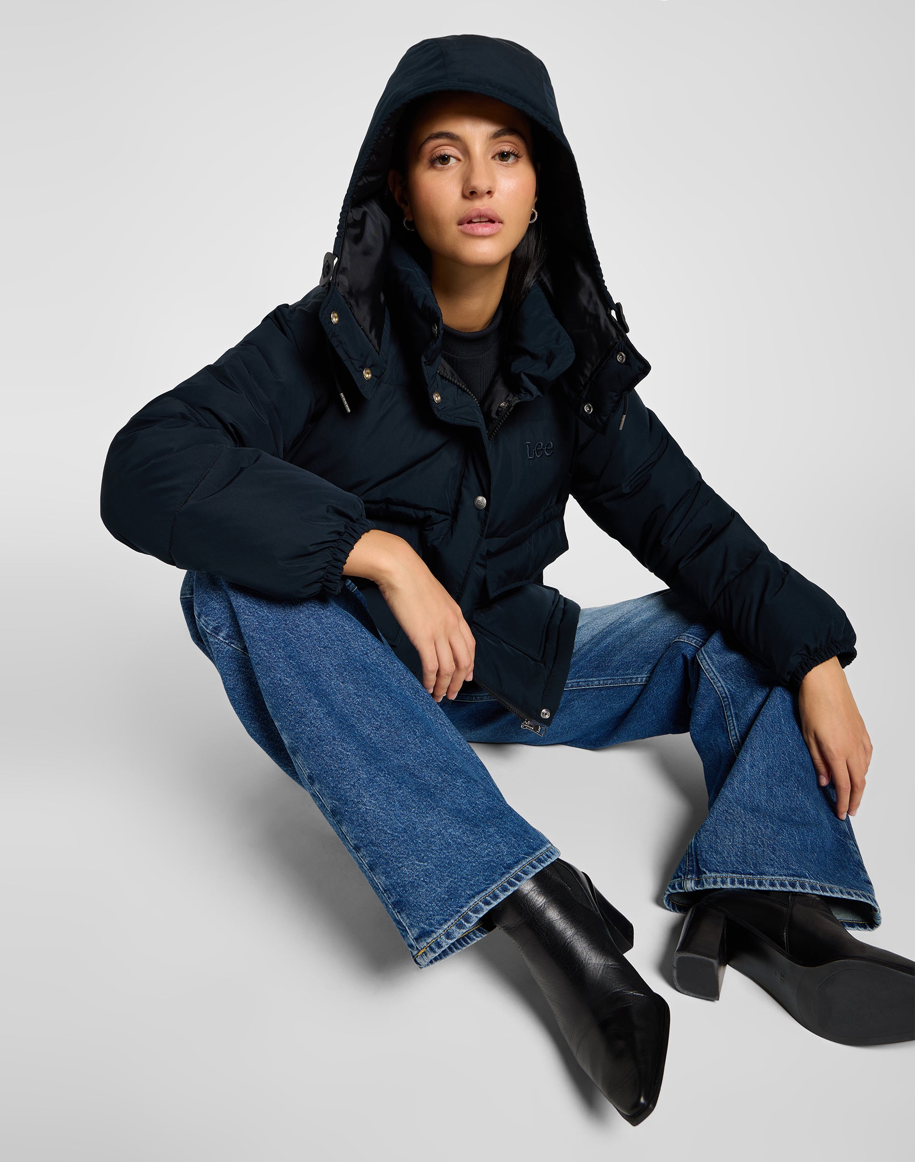 Short à capuche dans Unionall Black Vestes Lee