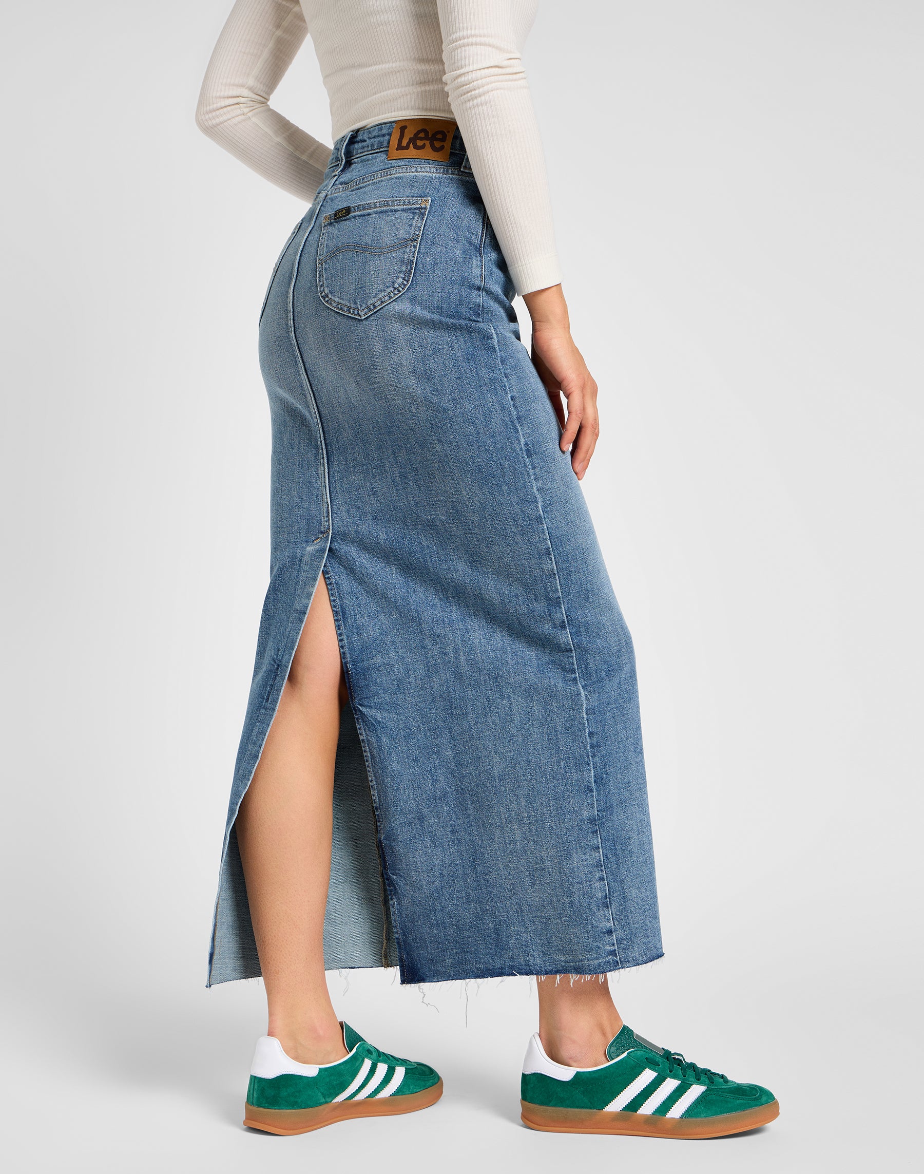 Back Slit Maxi Skirt dans Set Jupes libres Lee