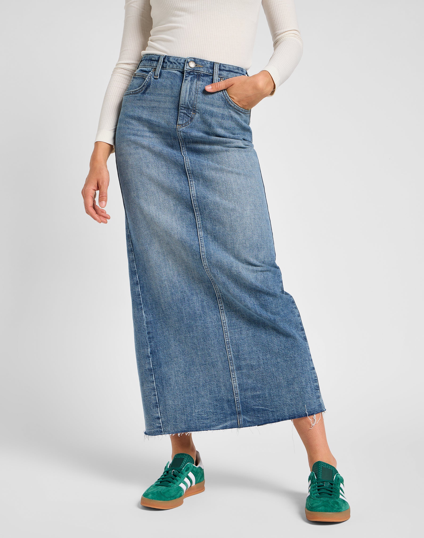 Back Slit Maxi Skirt dans Set Jupes libres Lee