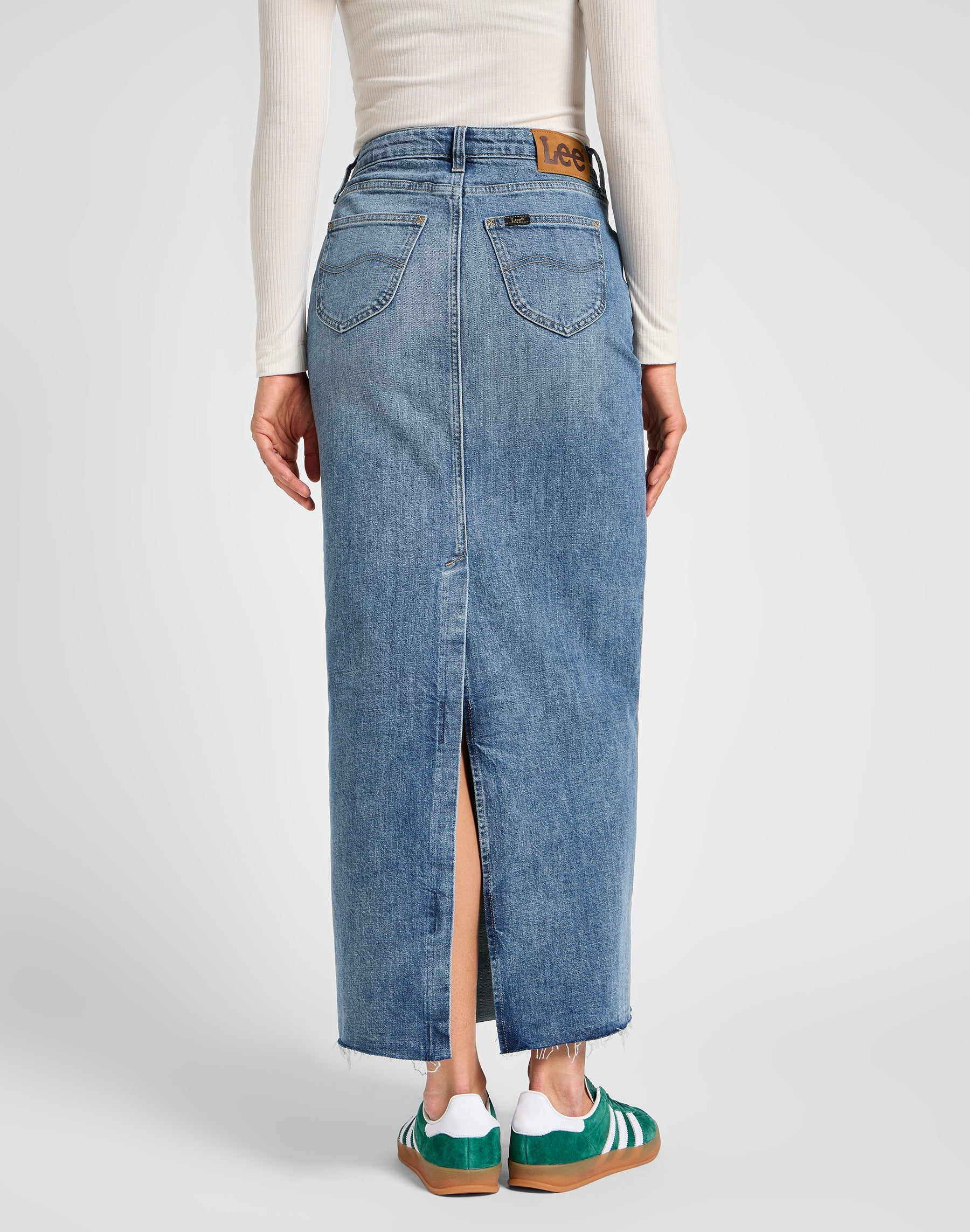 Back Slit Maxi Skirt dans Set Jupes libres Lee