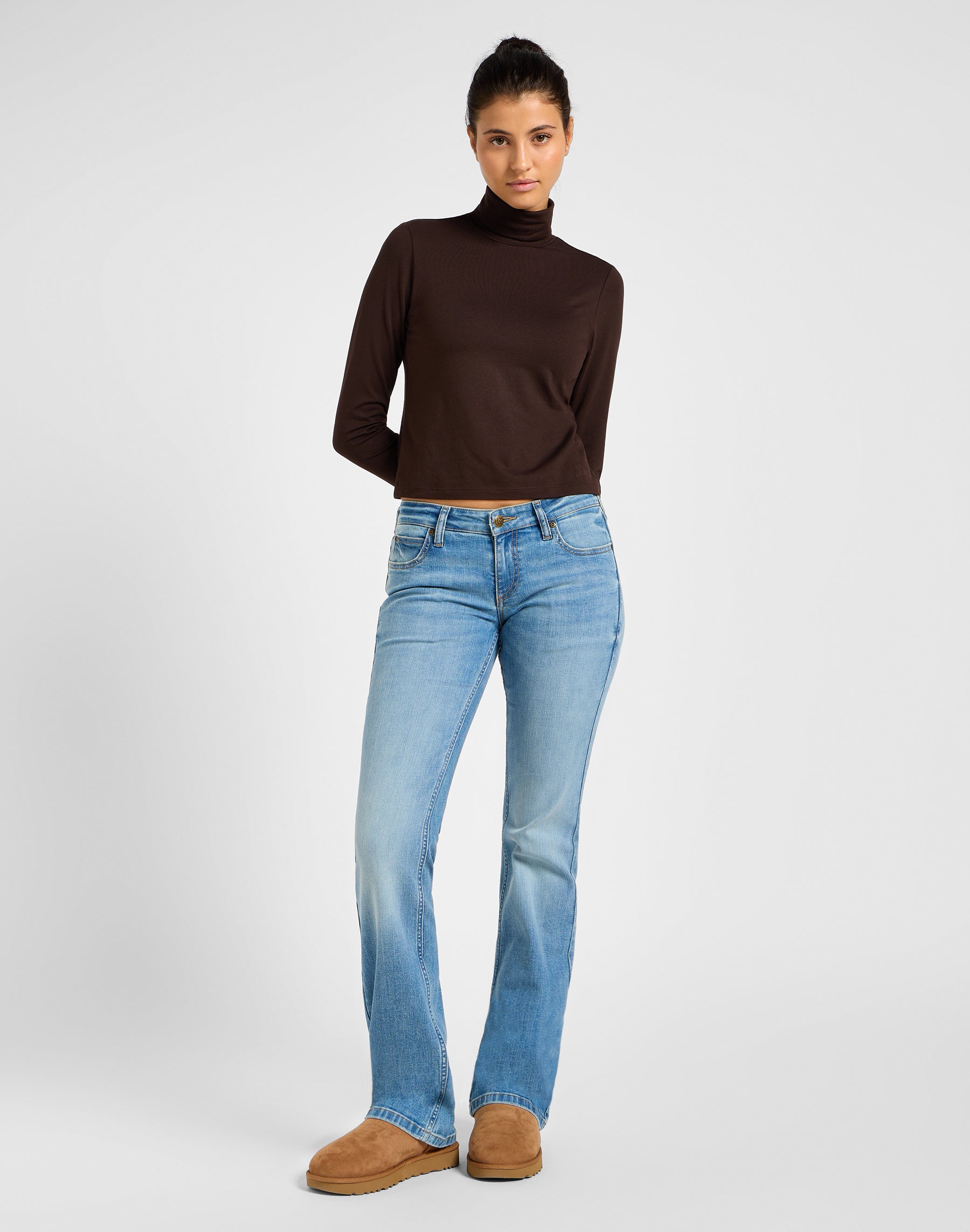Jessica en jeans Rising Sign Lee