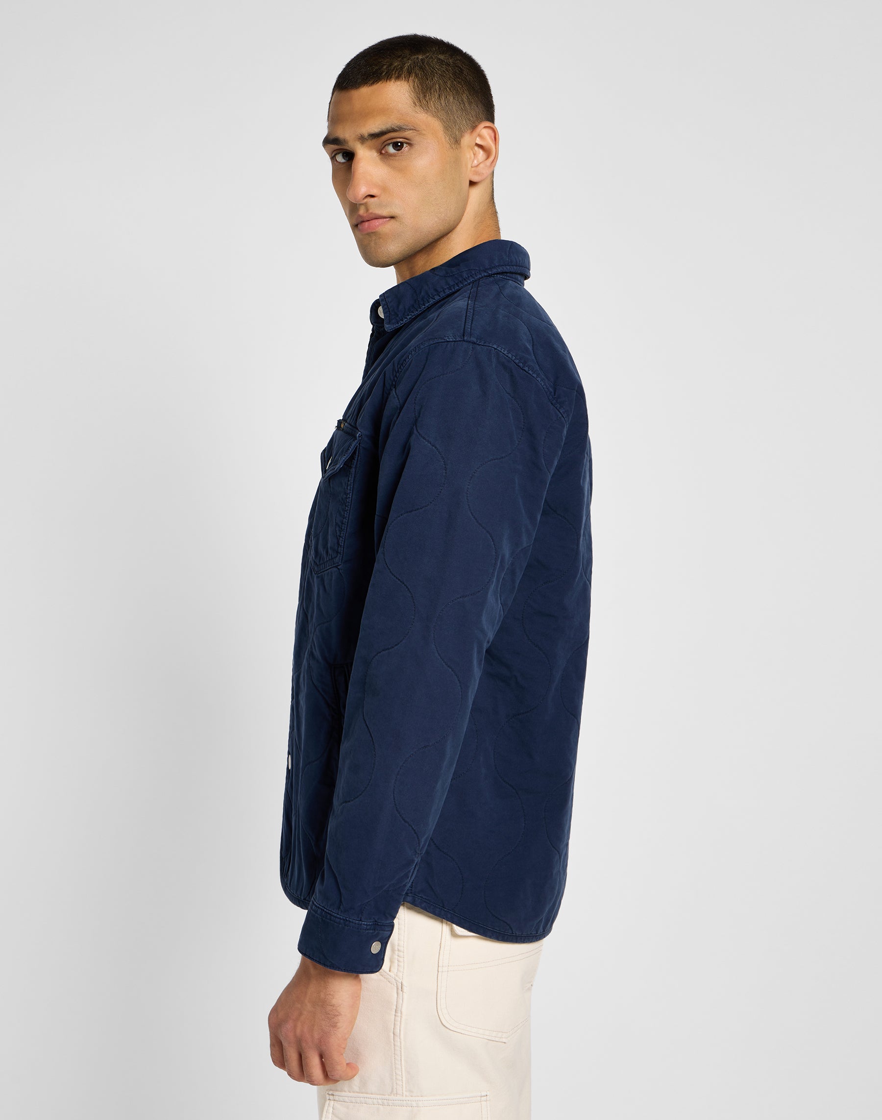 Veste T-shirt matelassée en Mood Indigo Lee