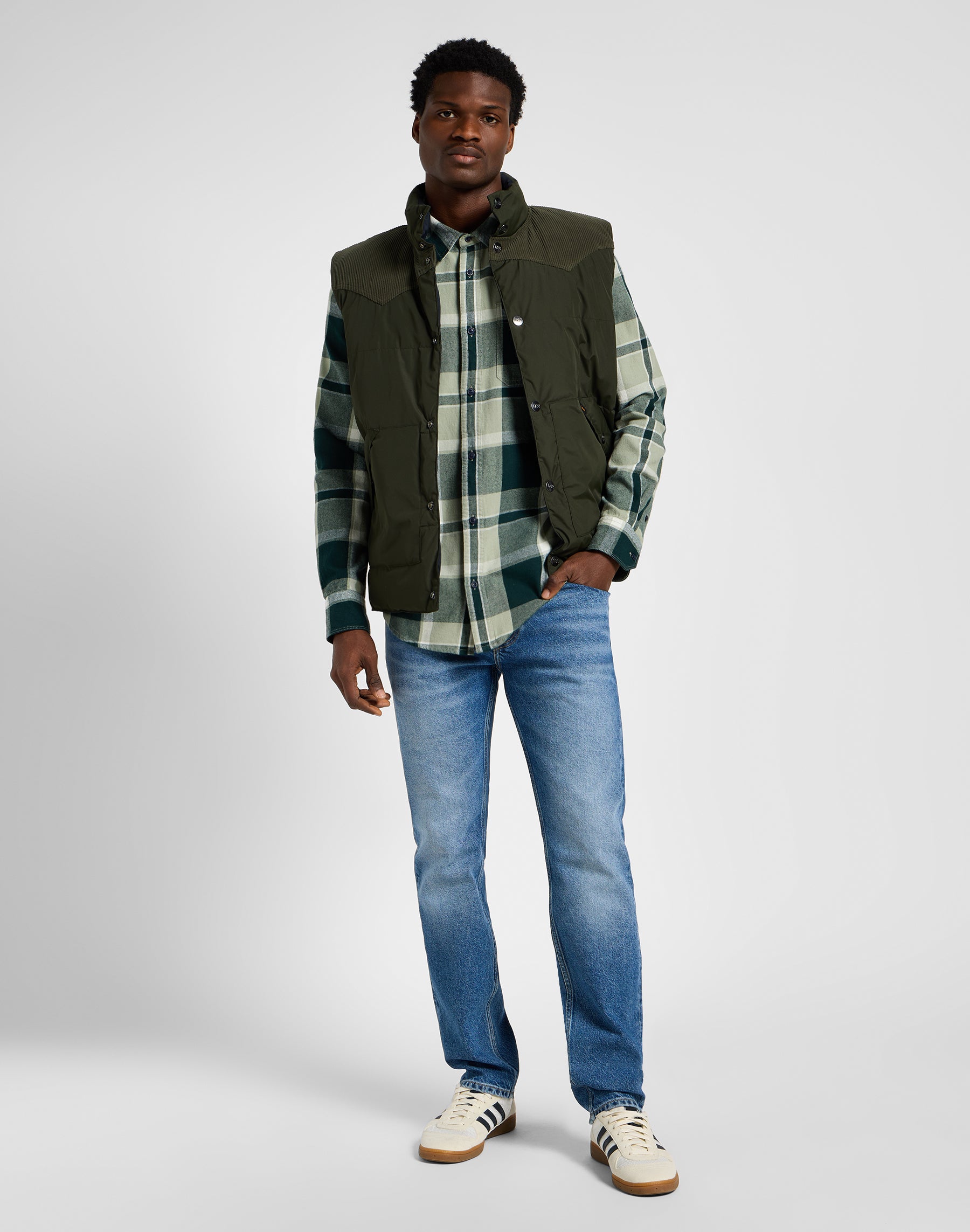 Chemises Leesure Shirt in Green Lee