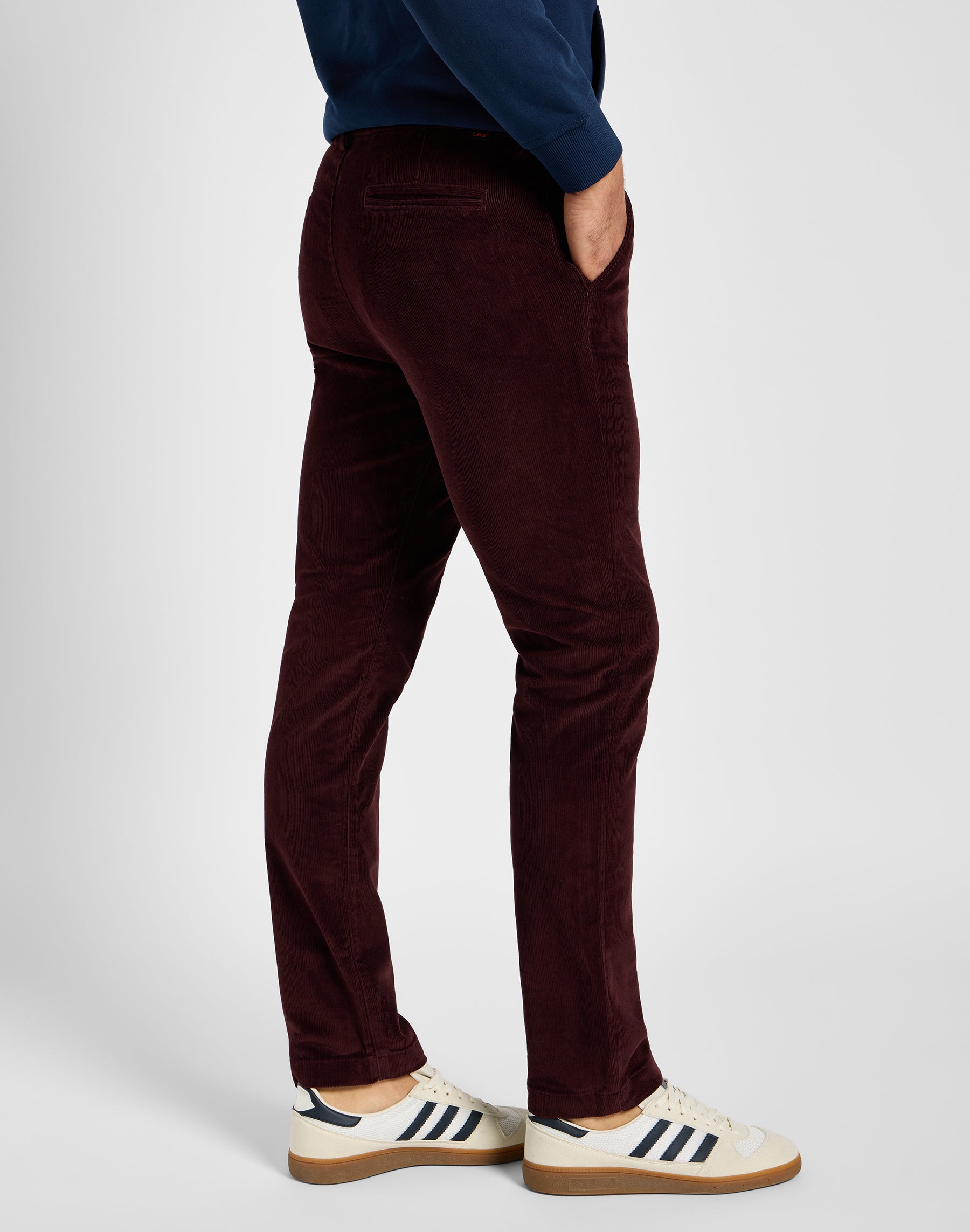Slim Chino en pantalon Velvet Beet Lee