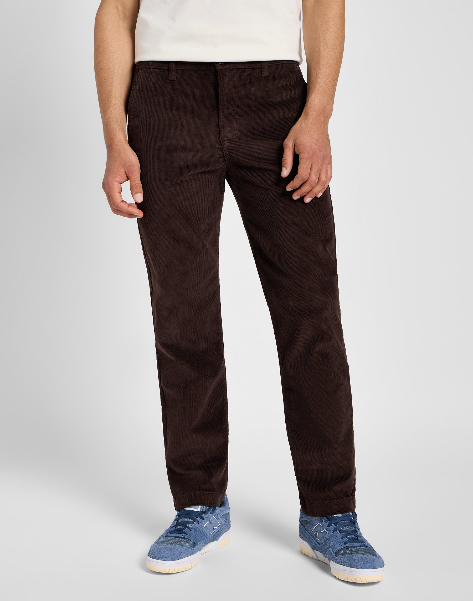 Regular Chino dans Pantalon Espresso Lee