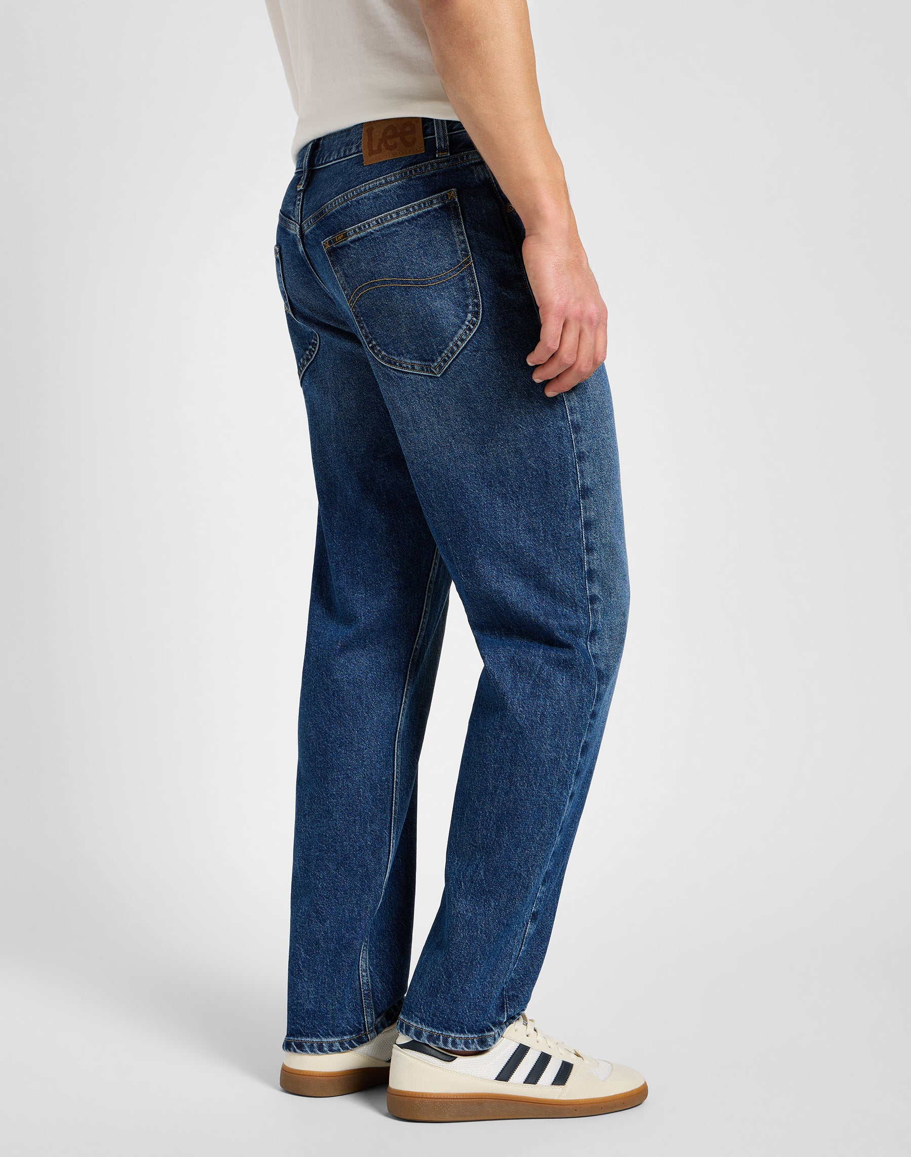 Oscar en jeans Hastings Lee