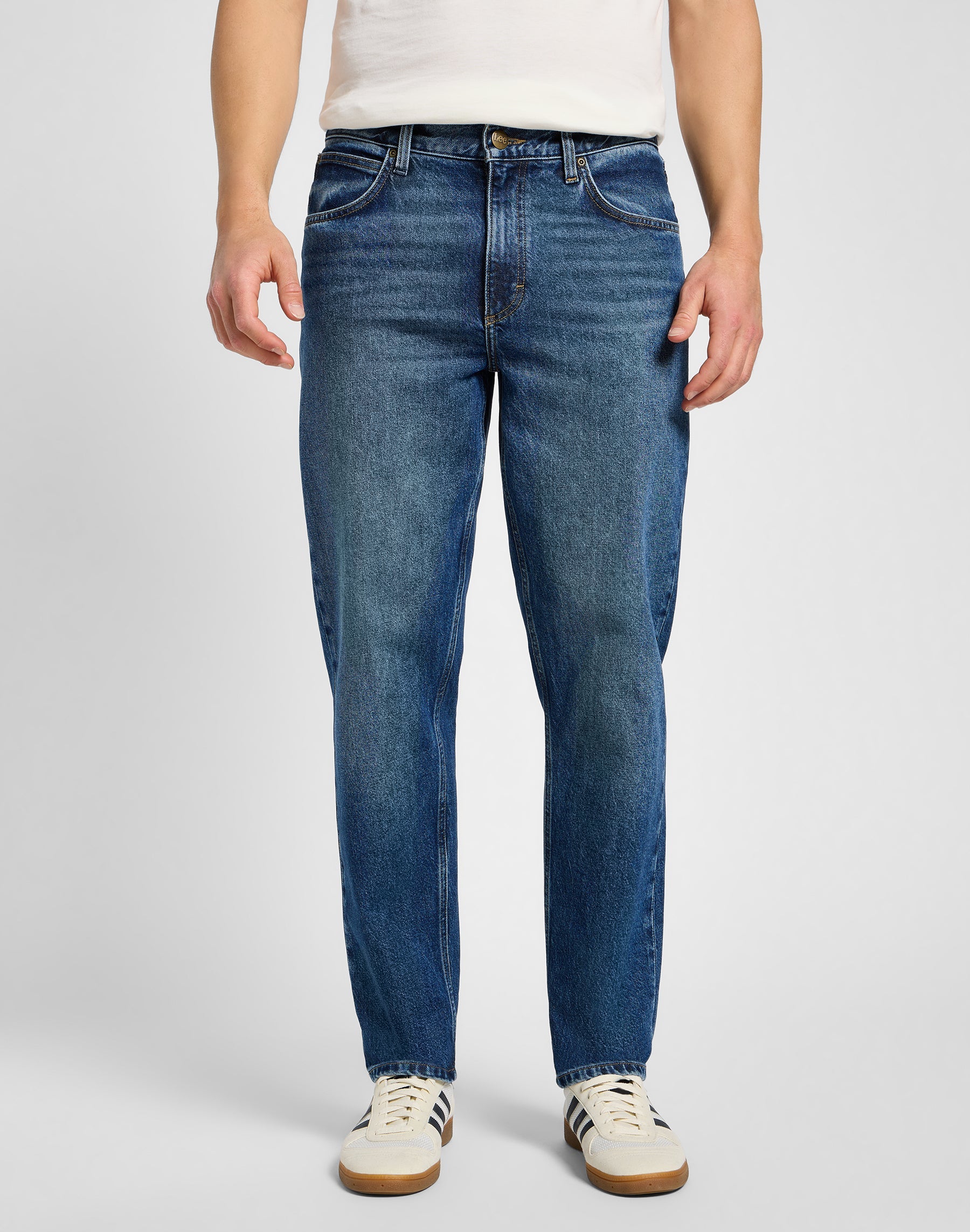 Oscar en jeans Hastings Lee