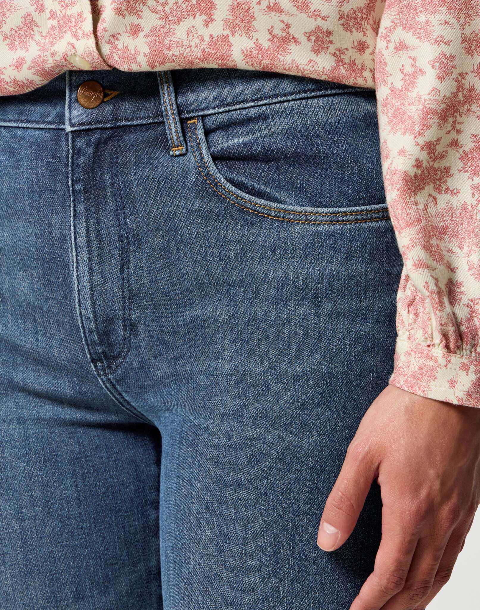 Slim en denim smokey Jeans Wrangler