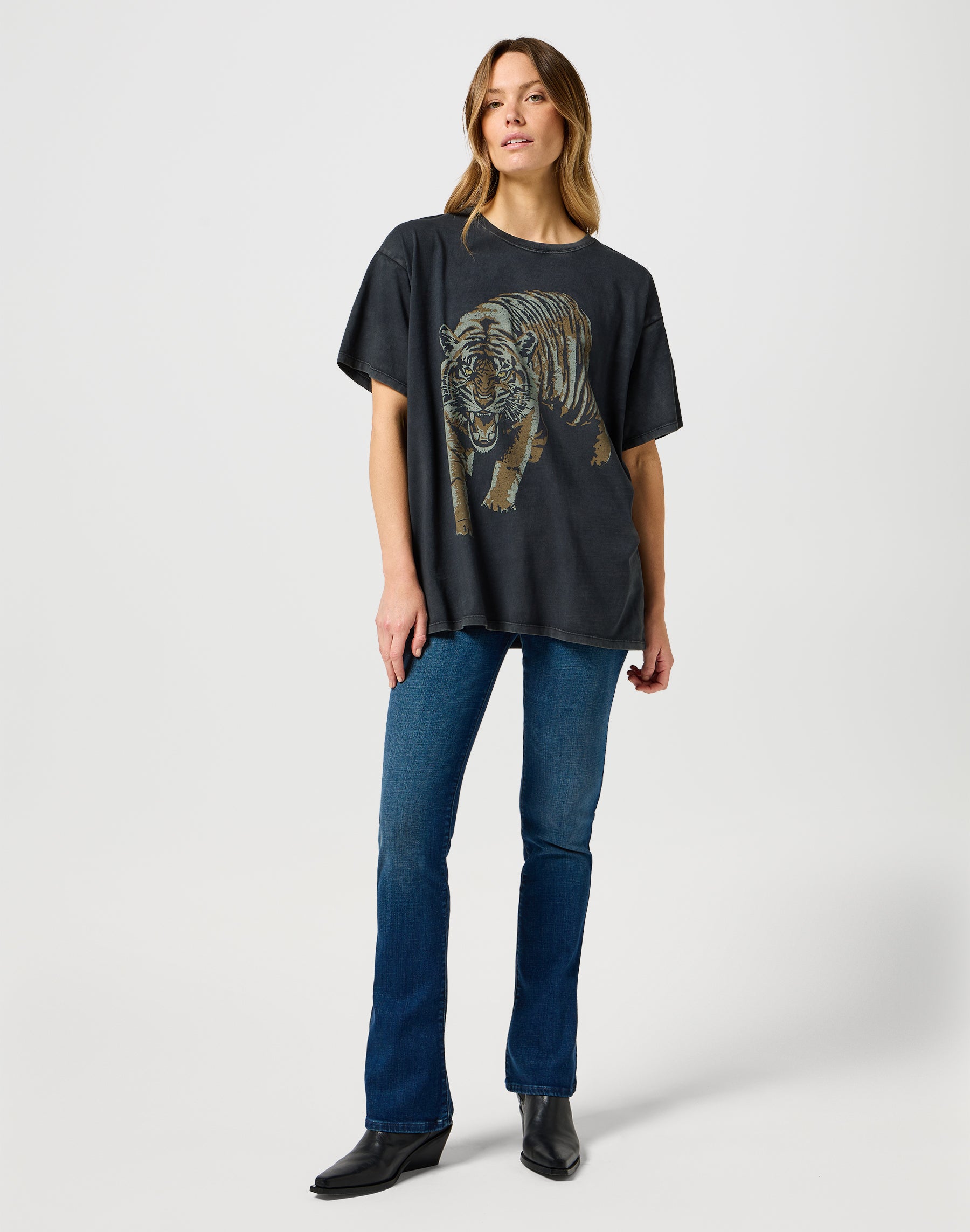Bootcut en Slate Tint Jeans Wrangler