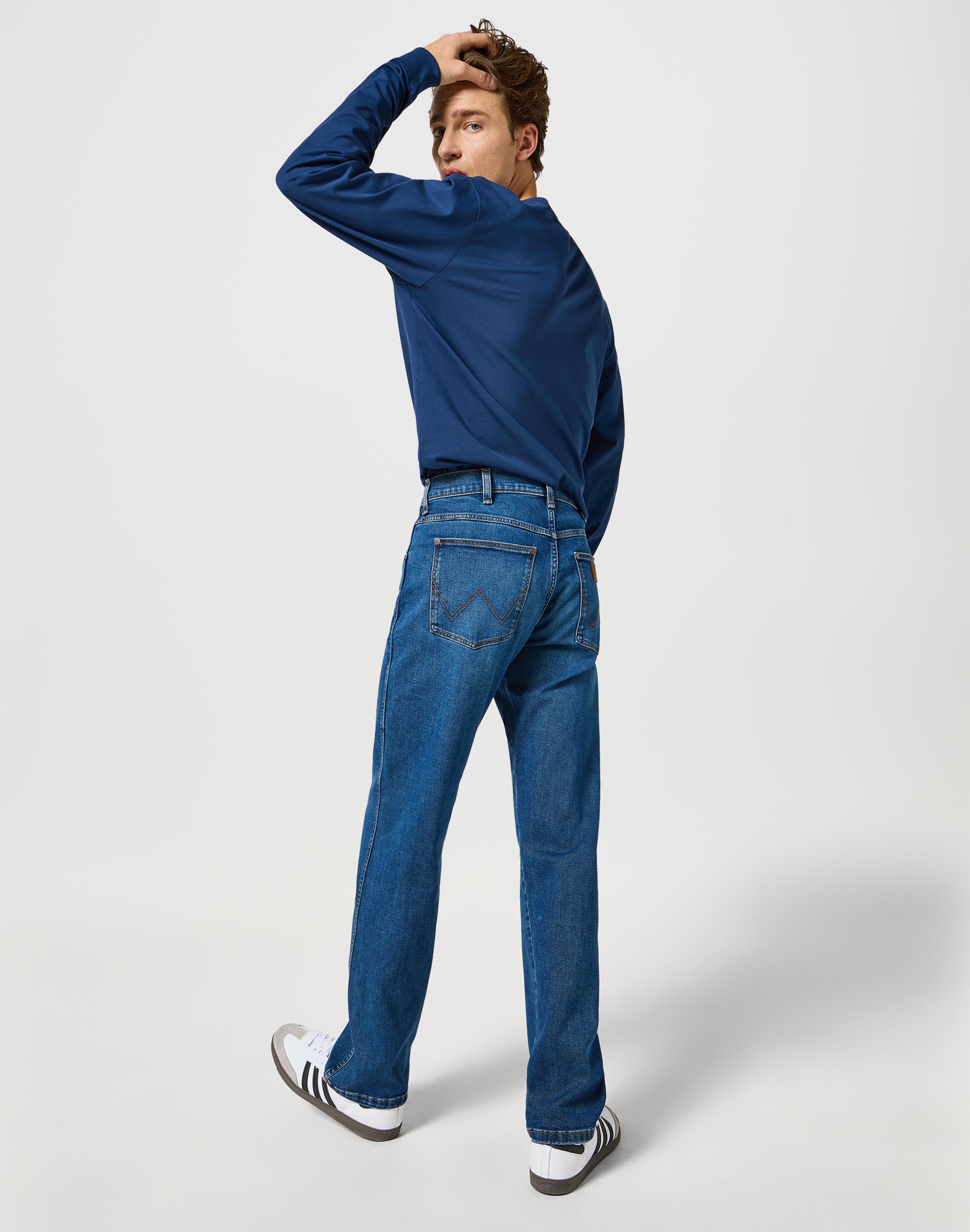 Frontier in Outlaw Indigo Jeans Wrangler