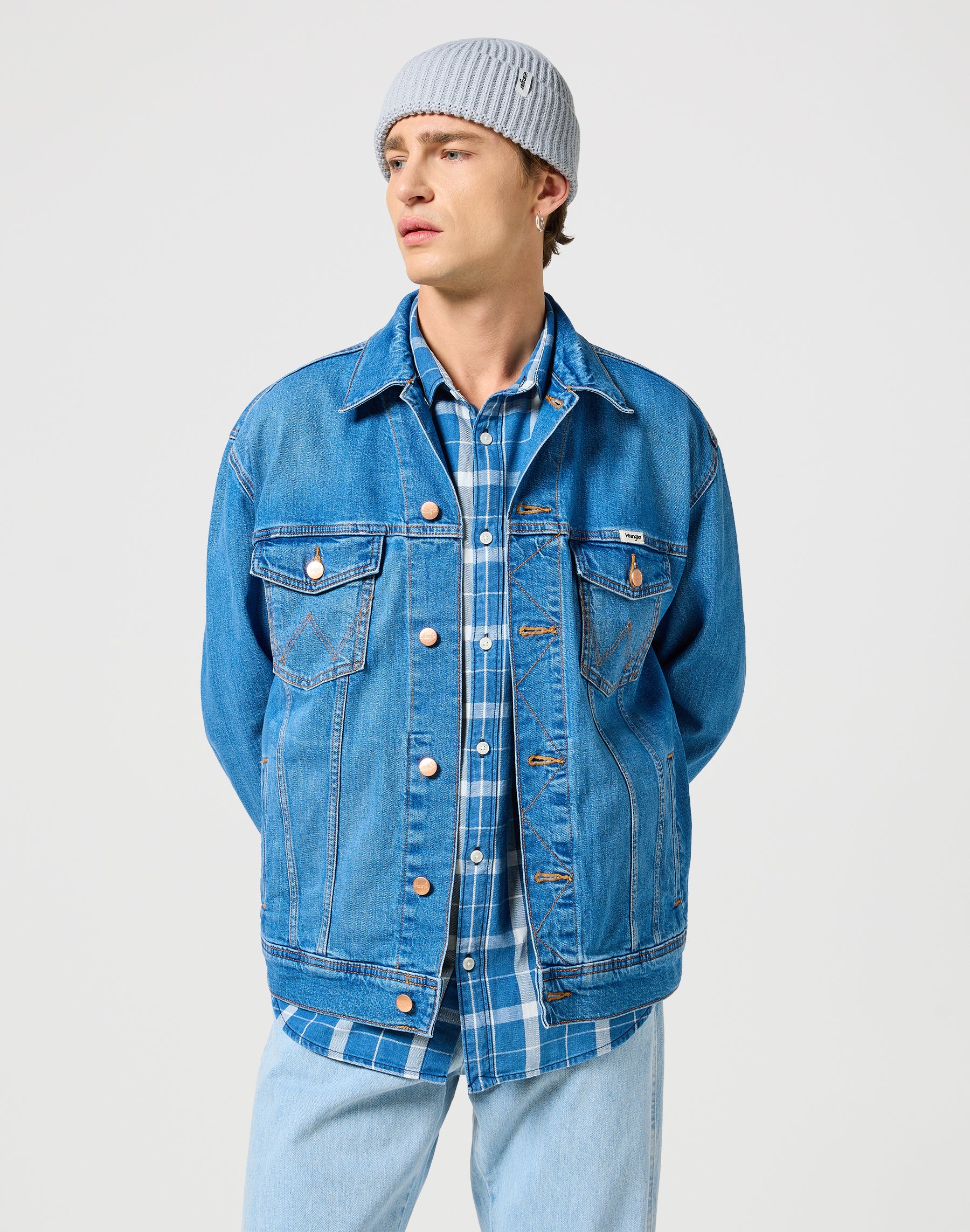 Bonnet Sign Off en Pearl Blue Bonnets Wrangler