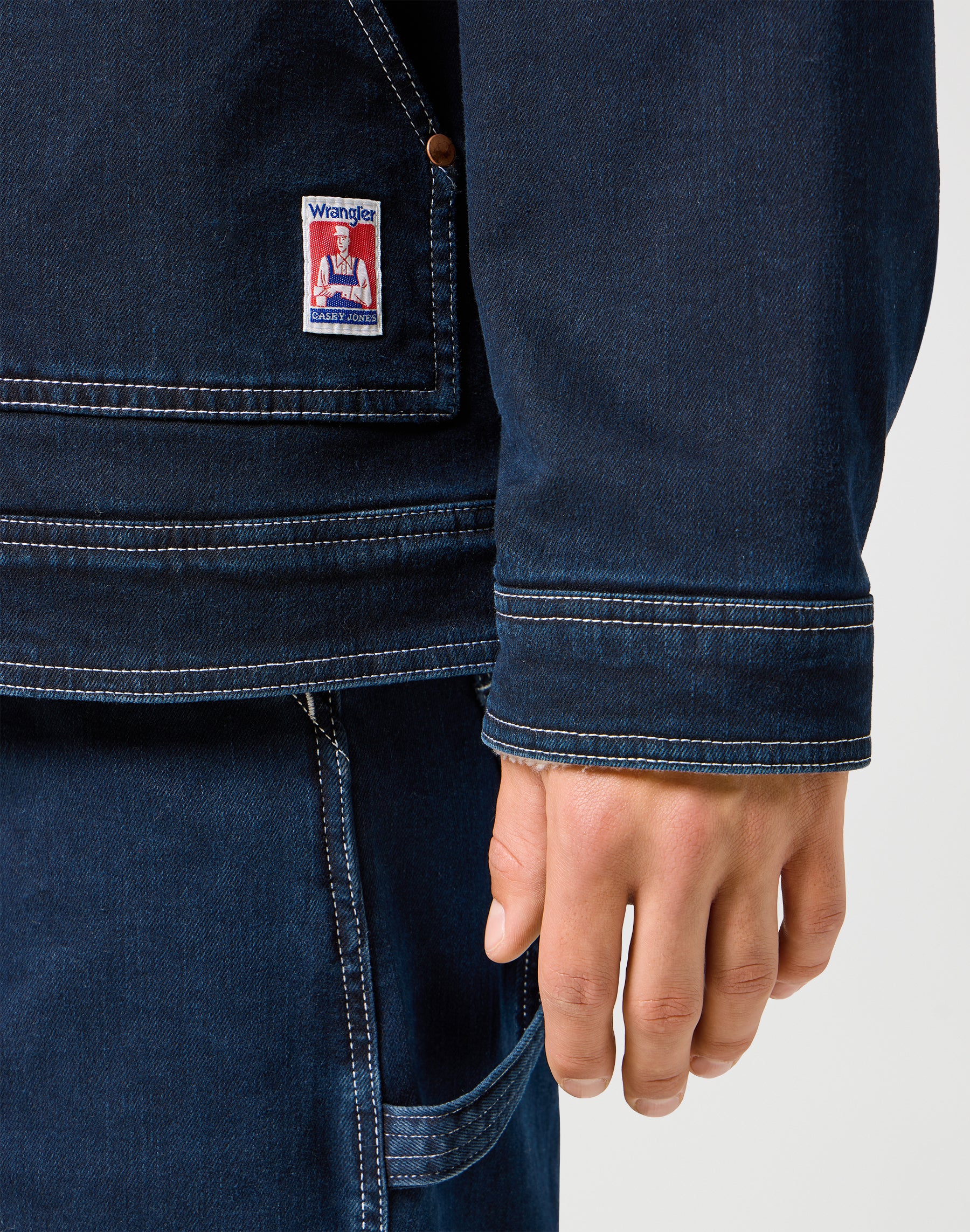Casey Sherpa Jacket in Midnight Vestes Wrangler
