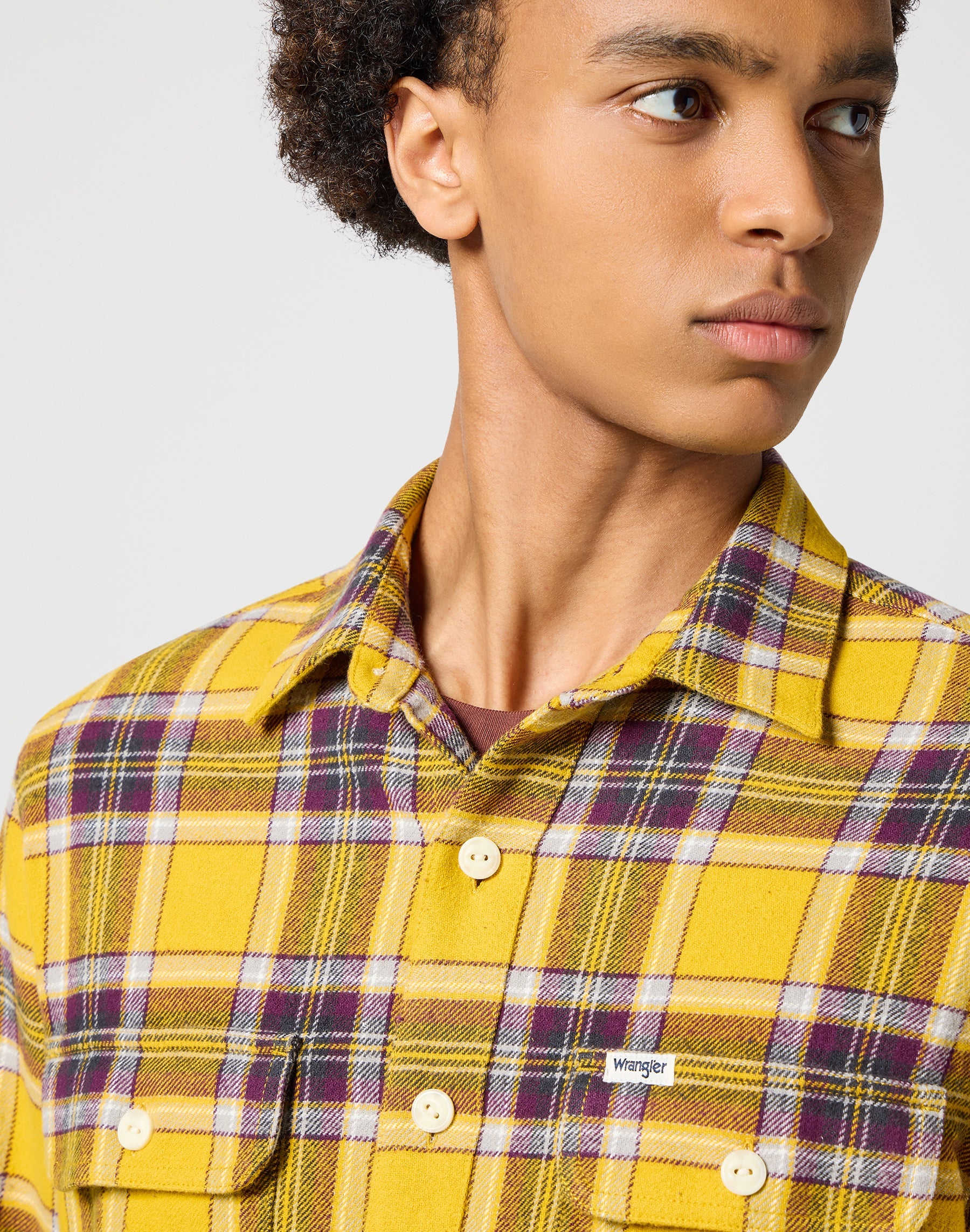 Two Pocket Shirt in Yellow Chemises Wrangler