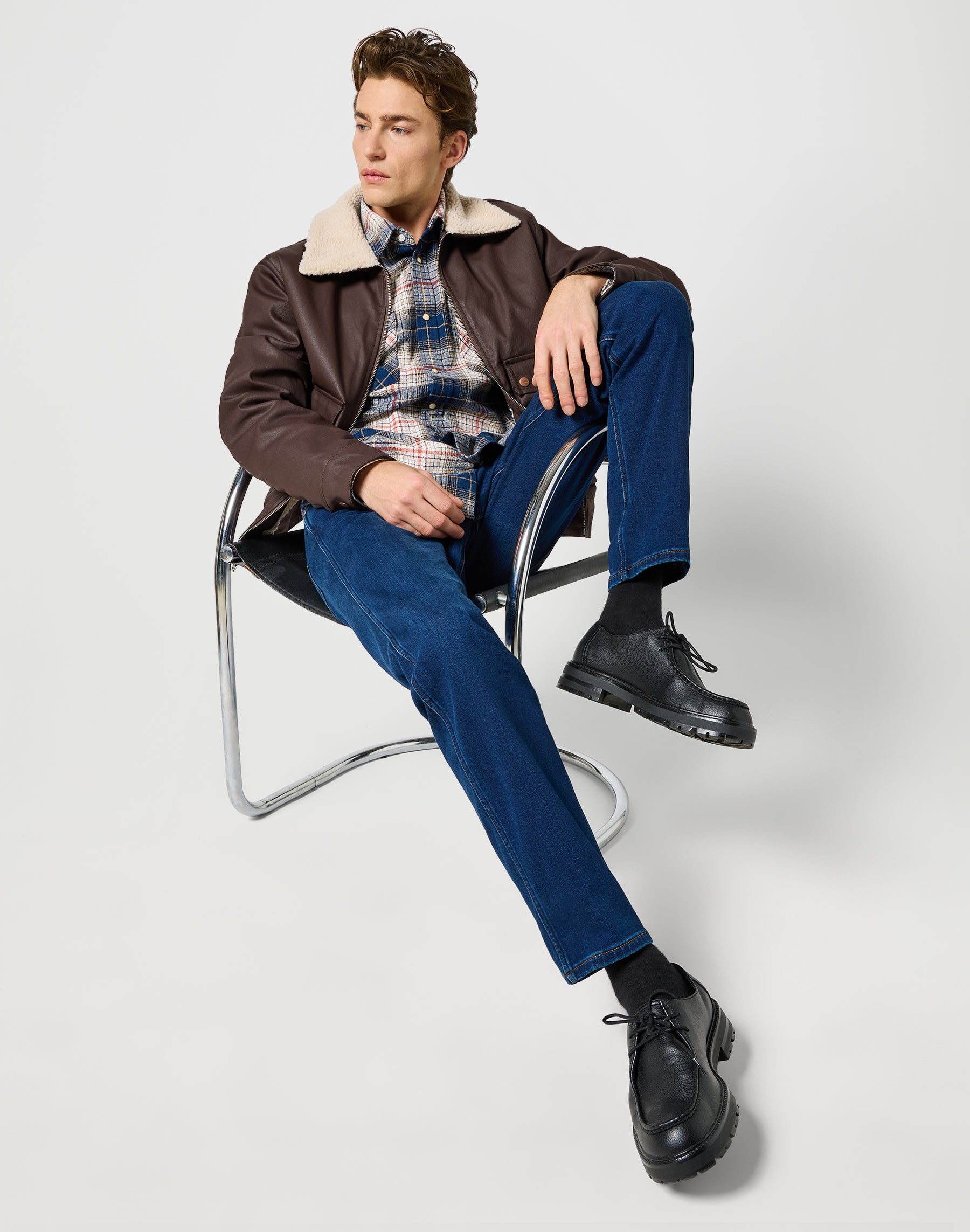 Greensboro in Sunset Rinse Jeans Wrangler