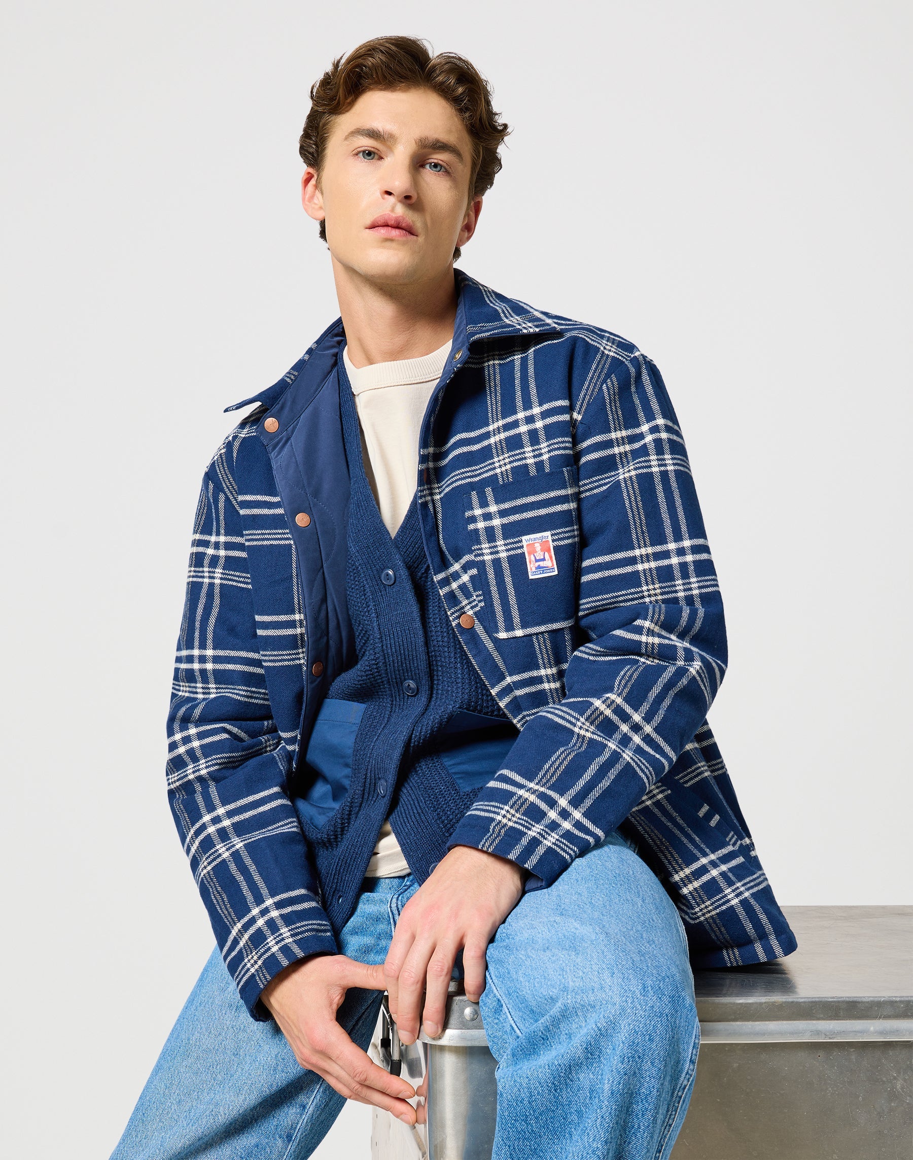 Shortleeves Solid Tee in Vintage White T-shirts Wrangler