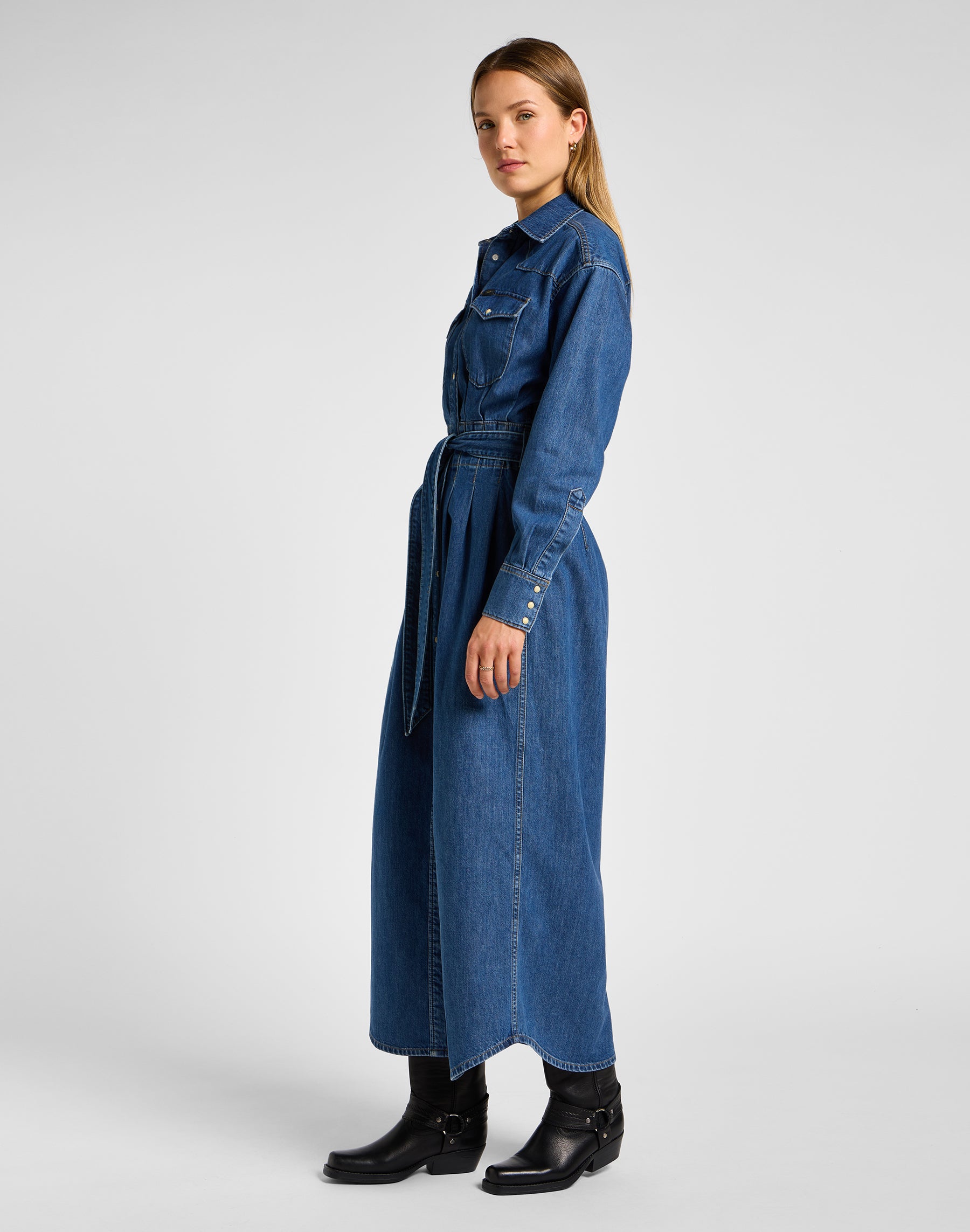 Belted Western Dress in Blue Fusion Robes Lee
