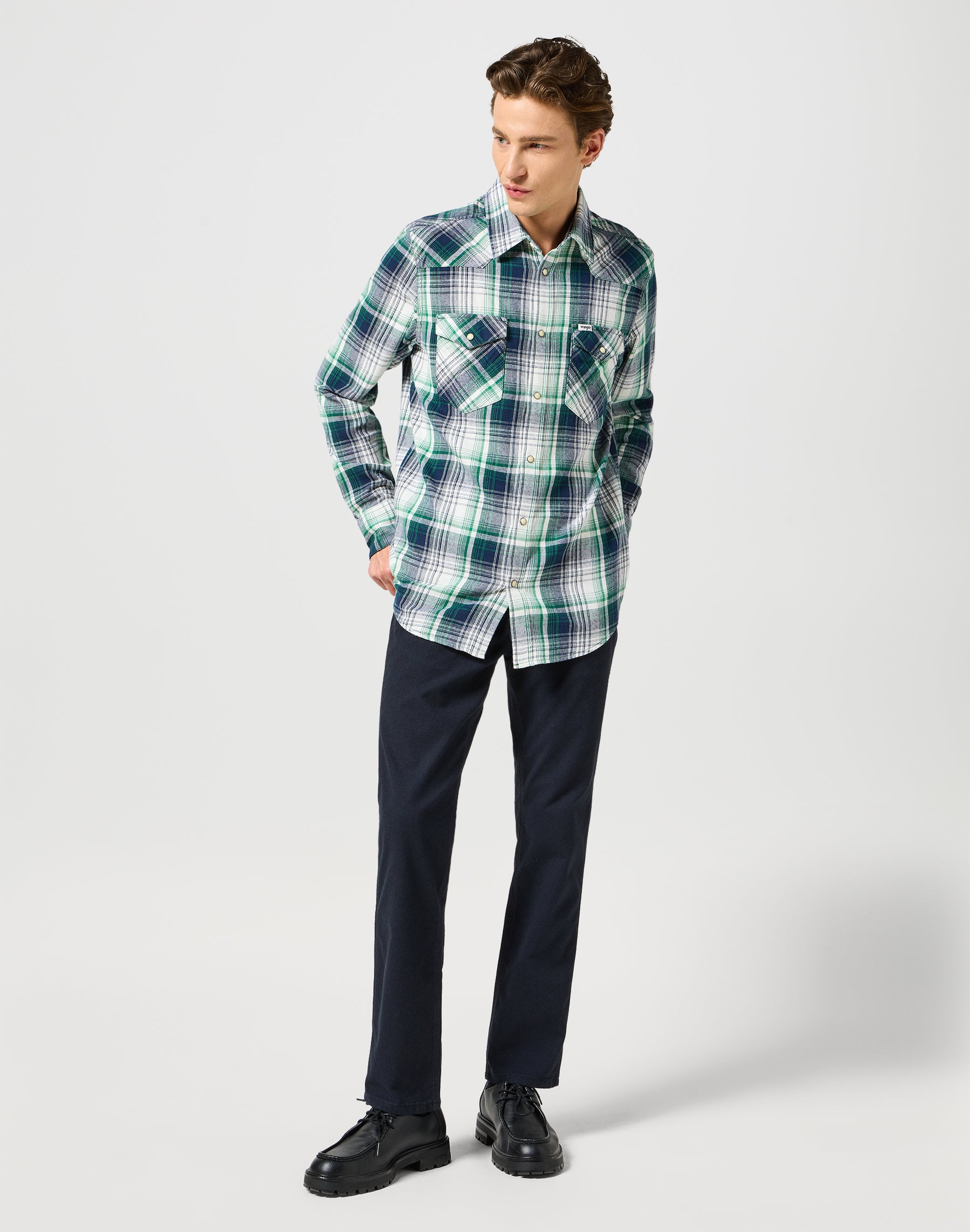 Greensboro in Dark Navy Pantalon Wrangler