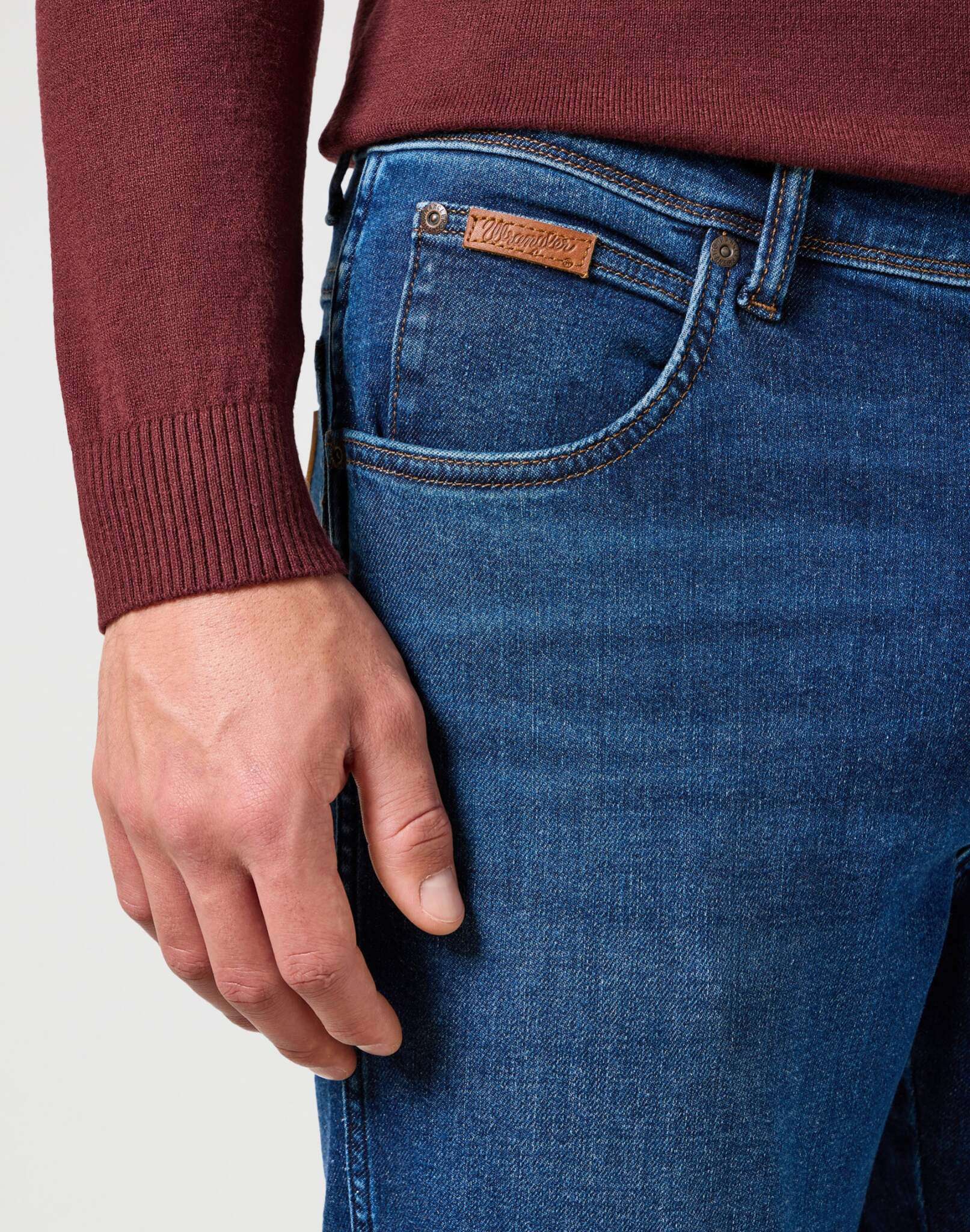 Texas Slim in Dark Trails Jeans Wrangler