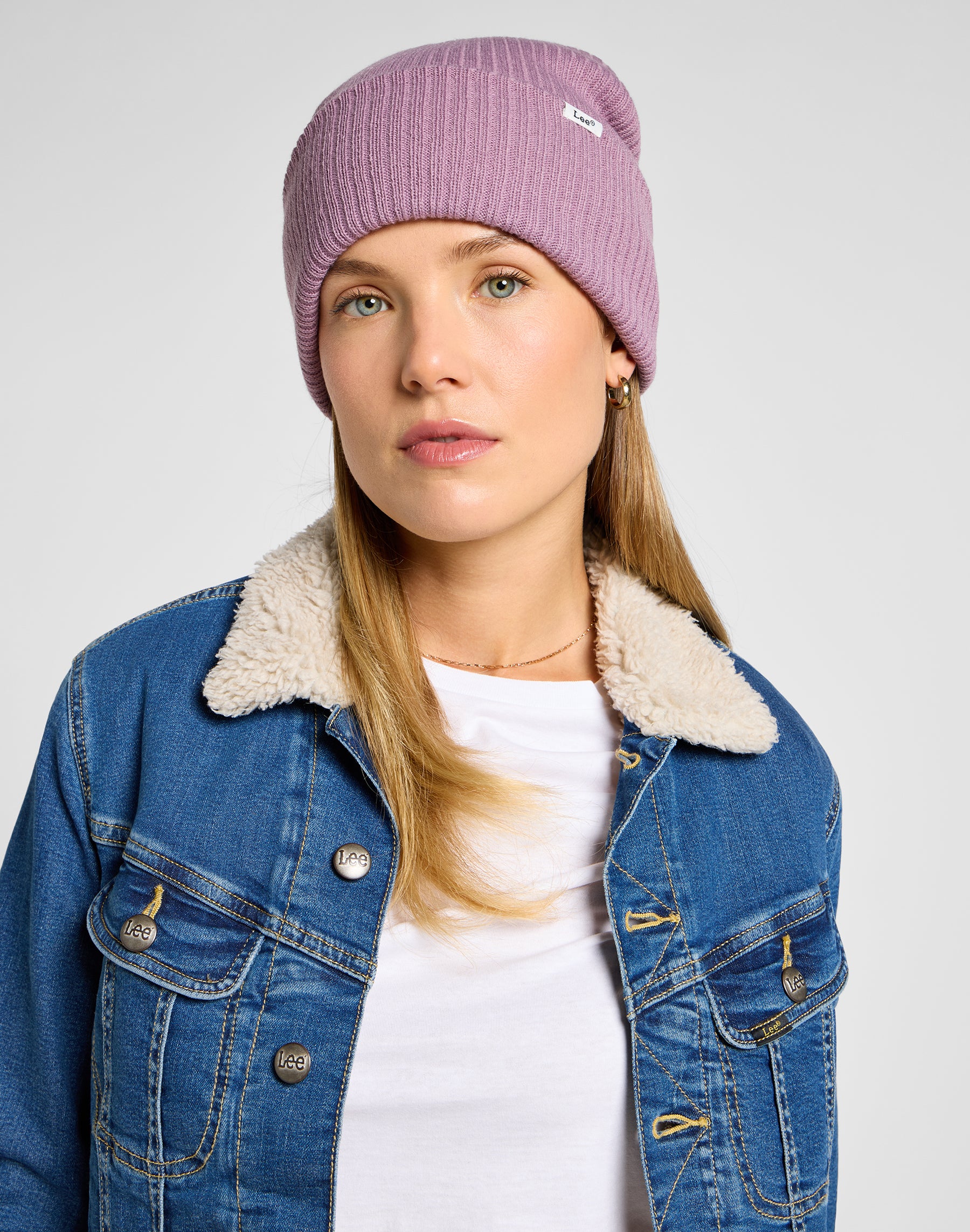 Bonnet Ribbed dans Bonnets Pretty Plum Lee