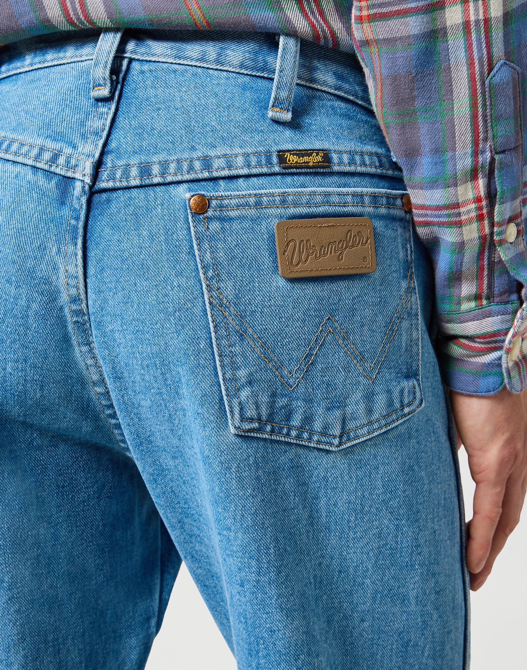 13MWZ en jeans Antique Wash Wrangler