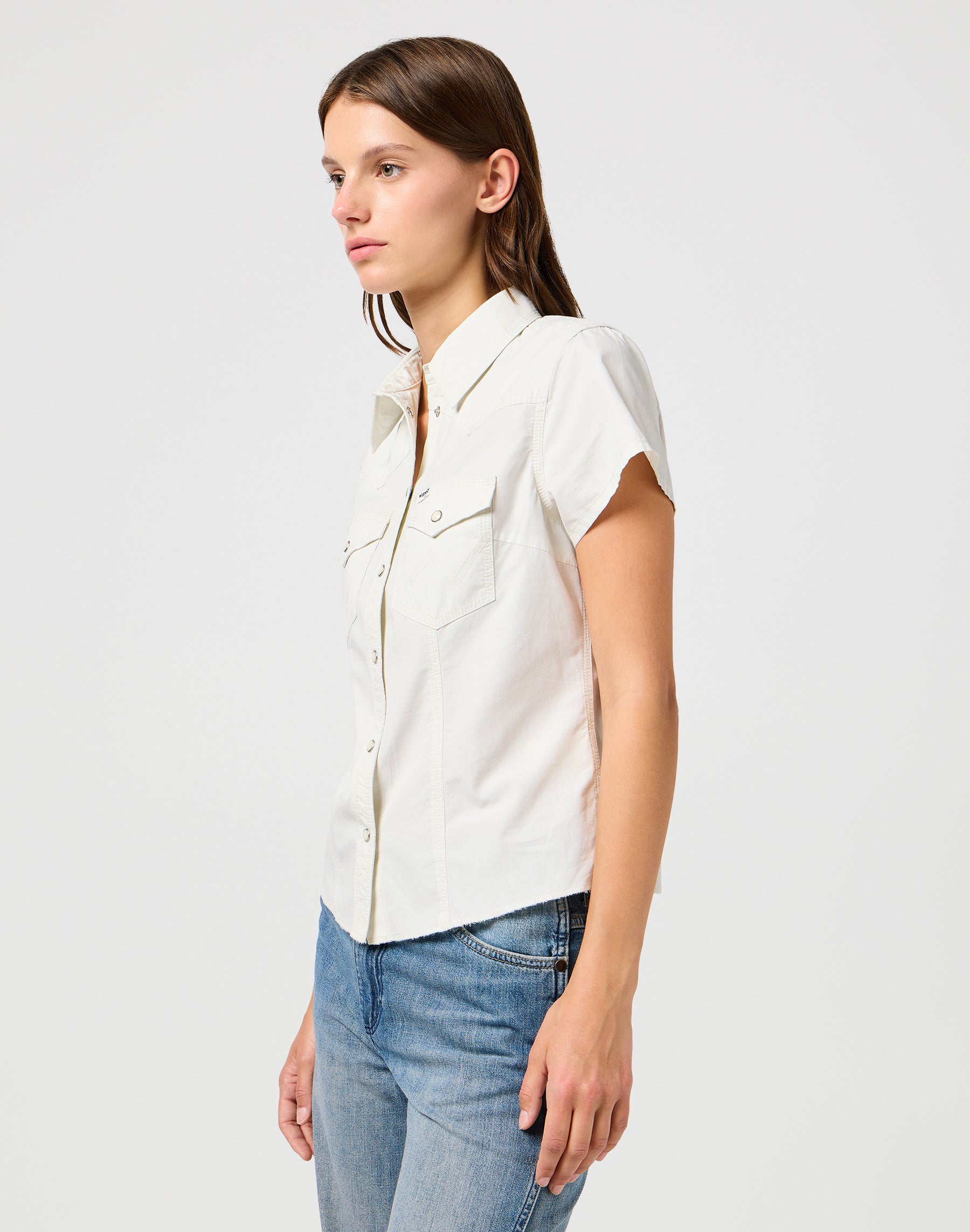 Shrunken Shirt in Vintage White Chemises Wrangler