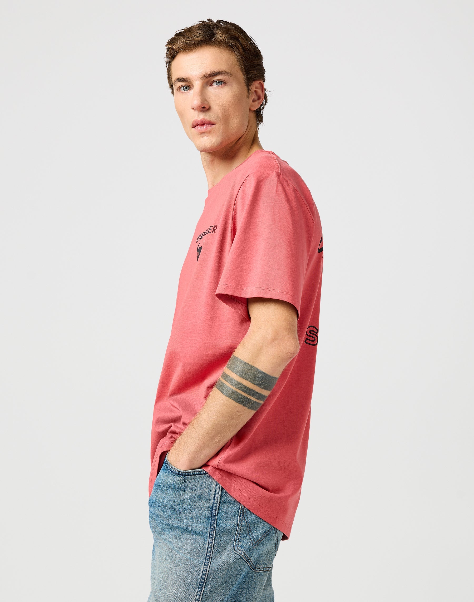 Graphic Tee dans Nantucket T-shirts Wrangler