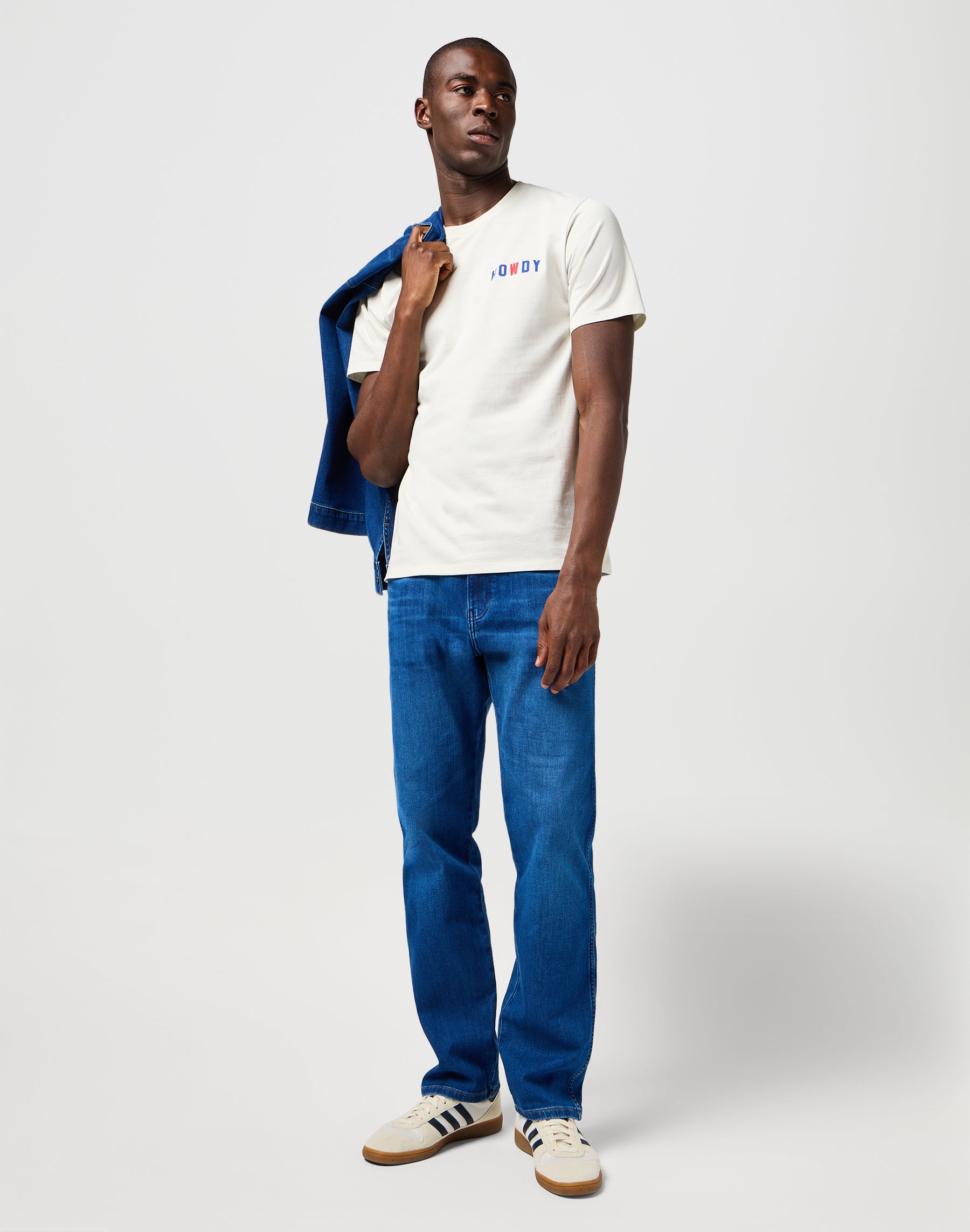 Small Graphic Tee in Vintage White T-shirts Wrangler