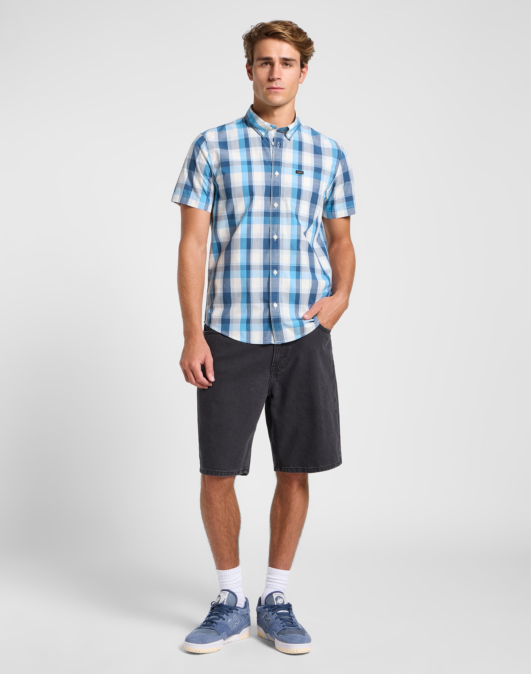 Lee Button Down Ss in Orion Chemises Lee