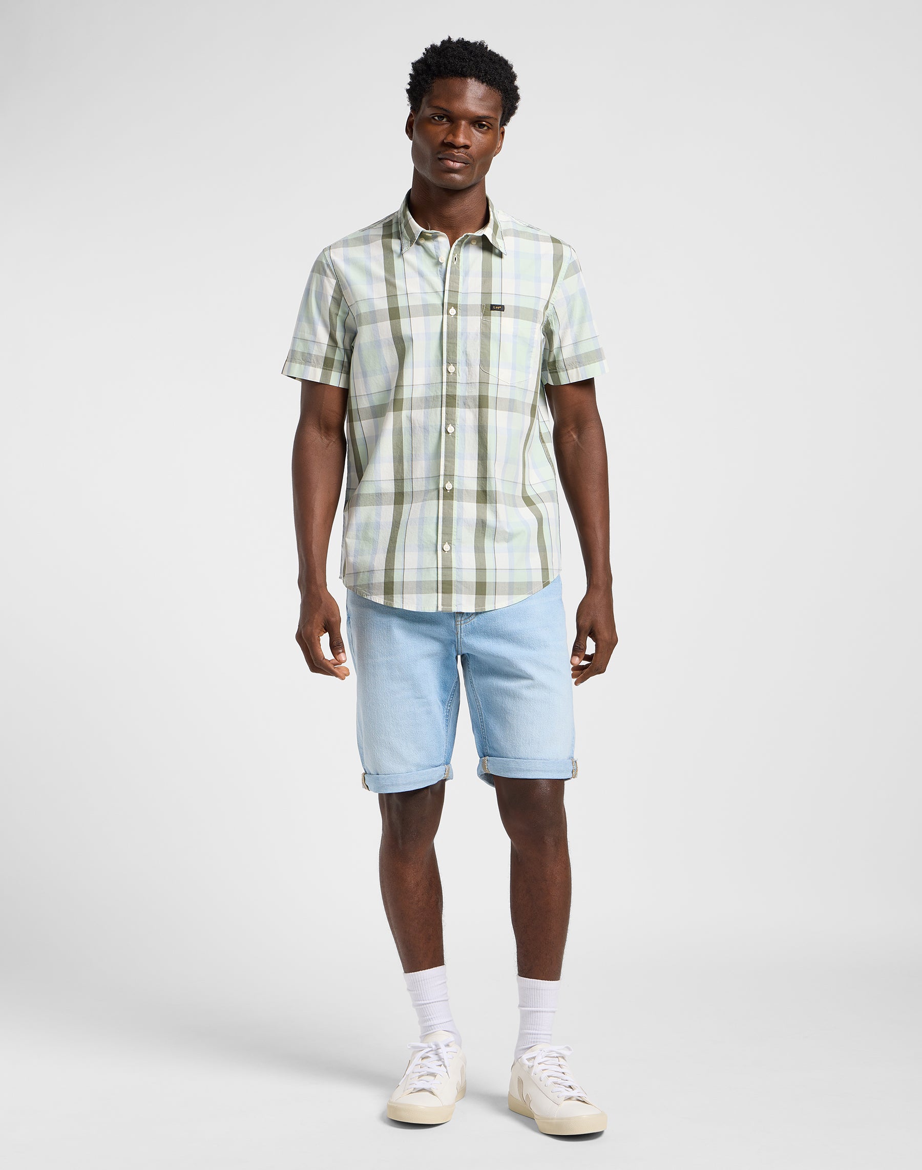 Lee Button Down Ss in Concrete Sage Chemises Lee