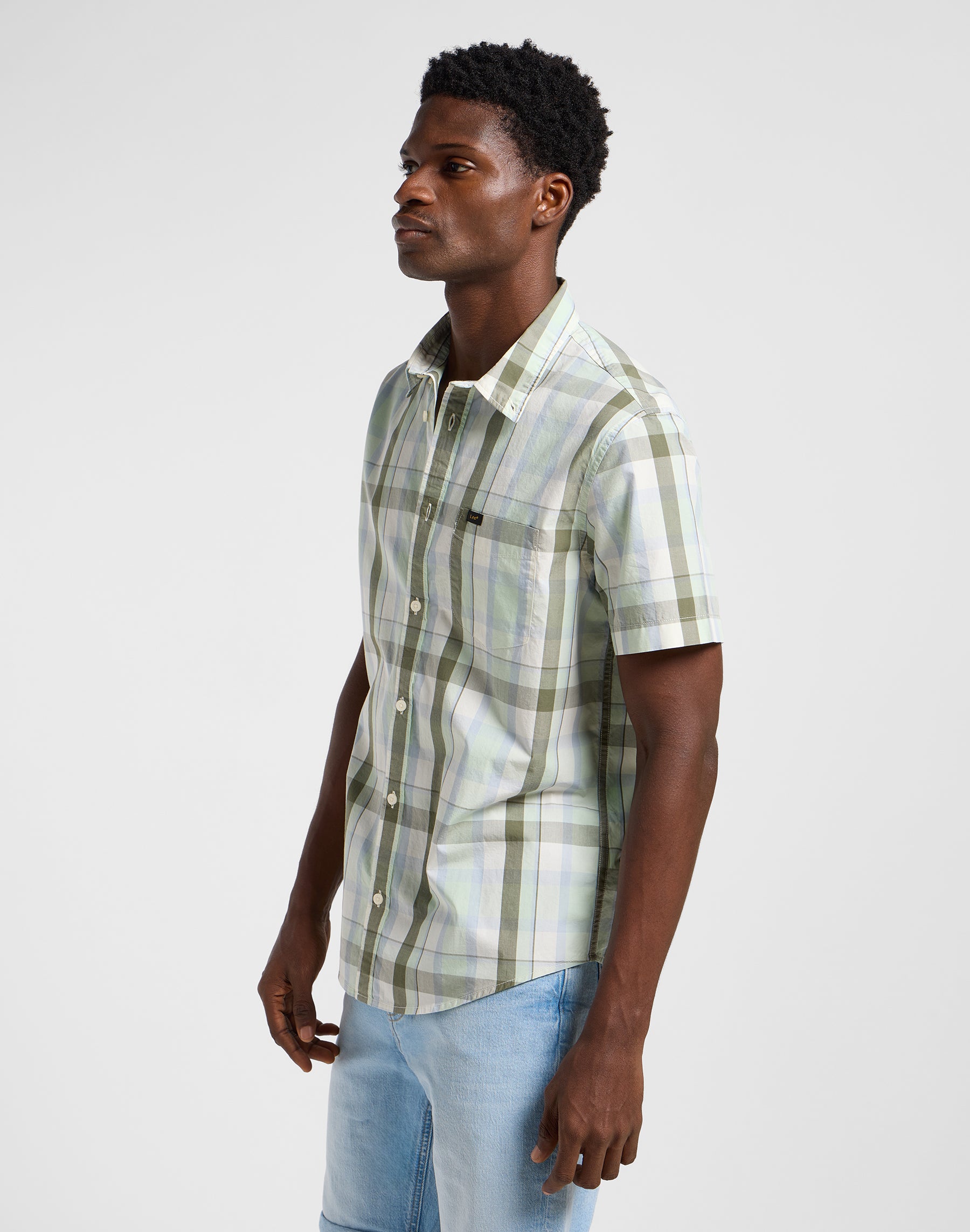 Lee Button Down Ss in Concrete Sage Chemises Lee