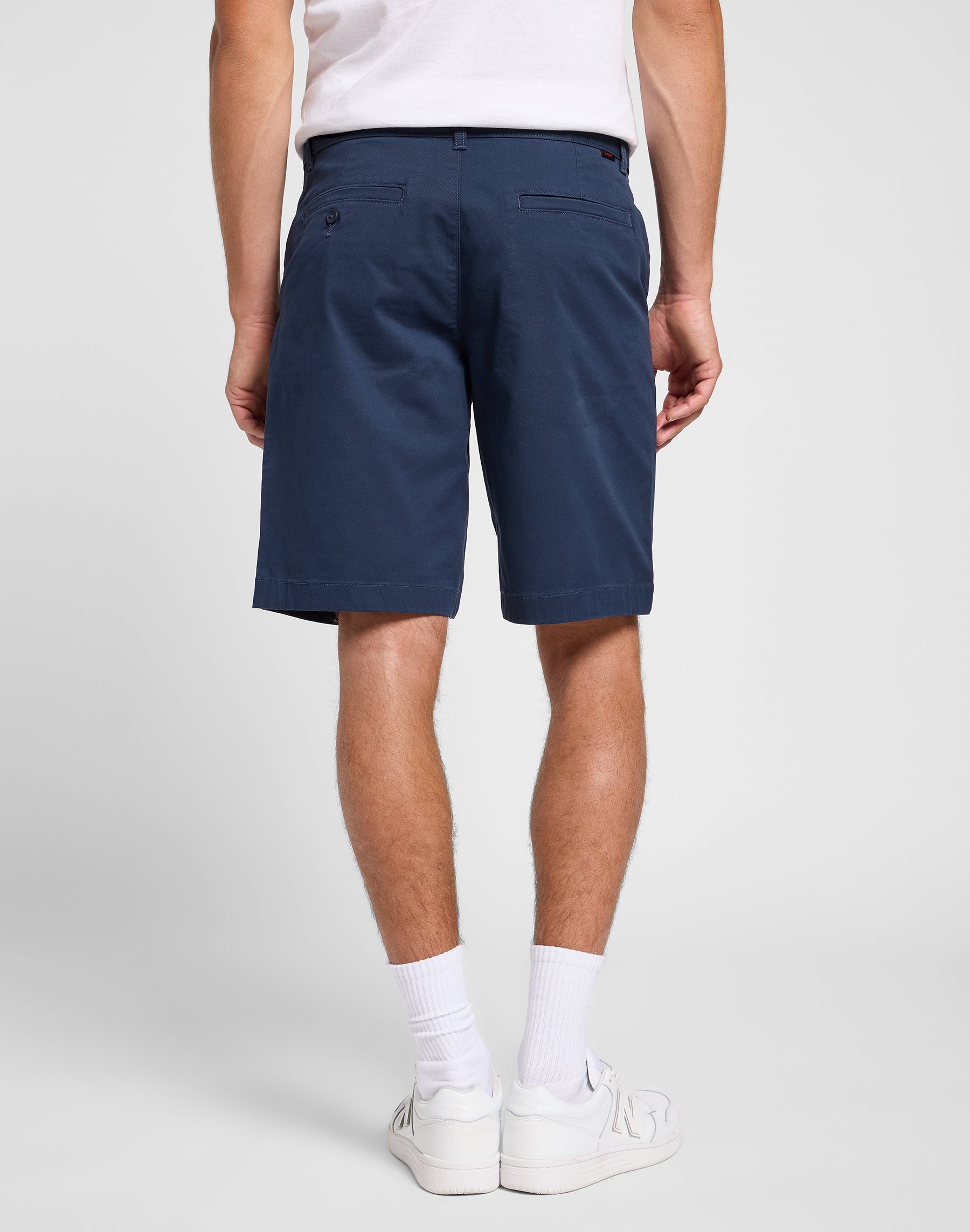 Relaxed Chino Short in Deep Navy Chinoshorts Lee