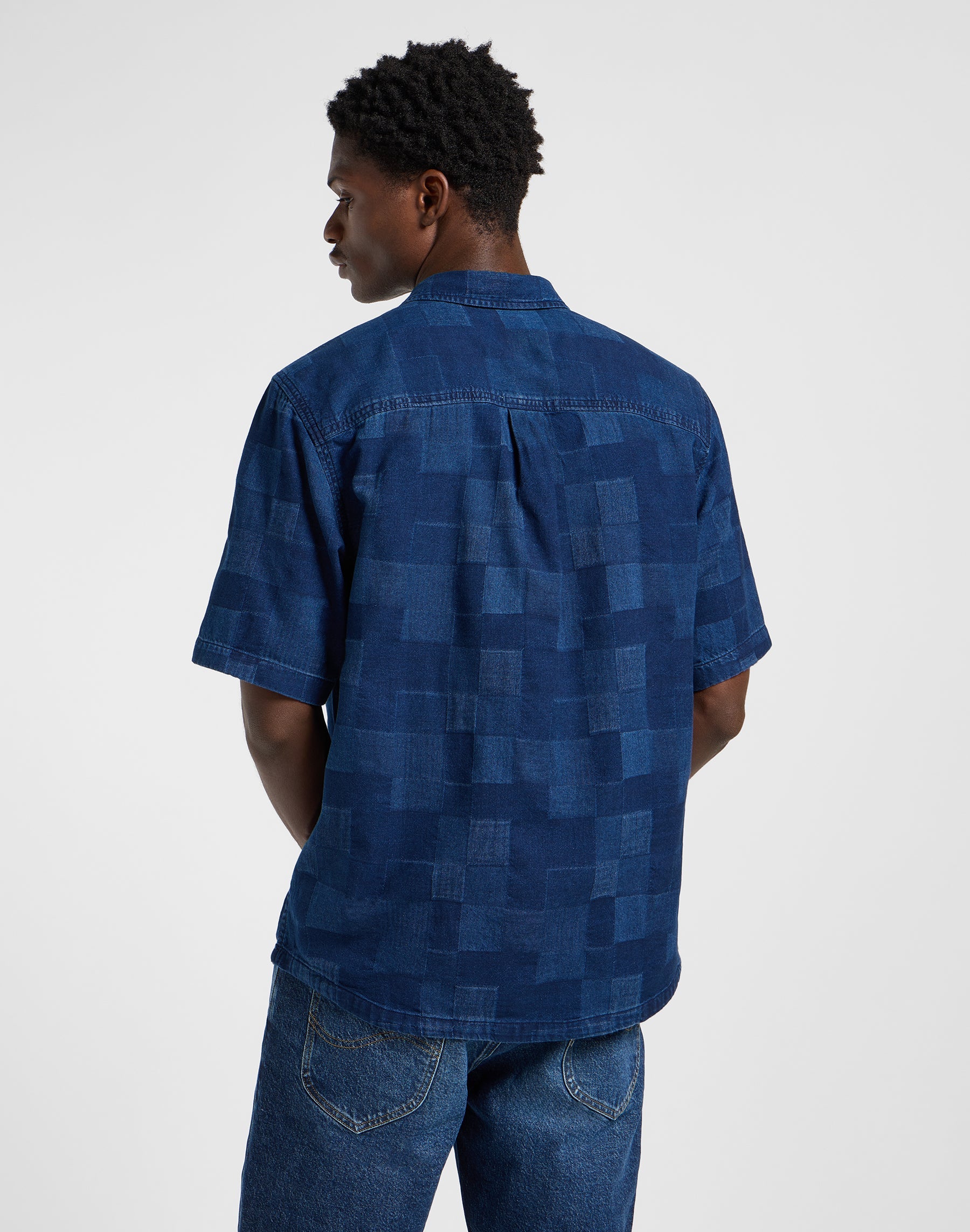 Popover Shirt Ss in Indigo Patchwork Dobby Chemises Lee